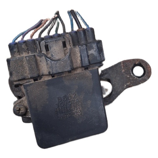 Ignition Control Module Toyota 4Runner Avalon Camry 89621-35020 image 2