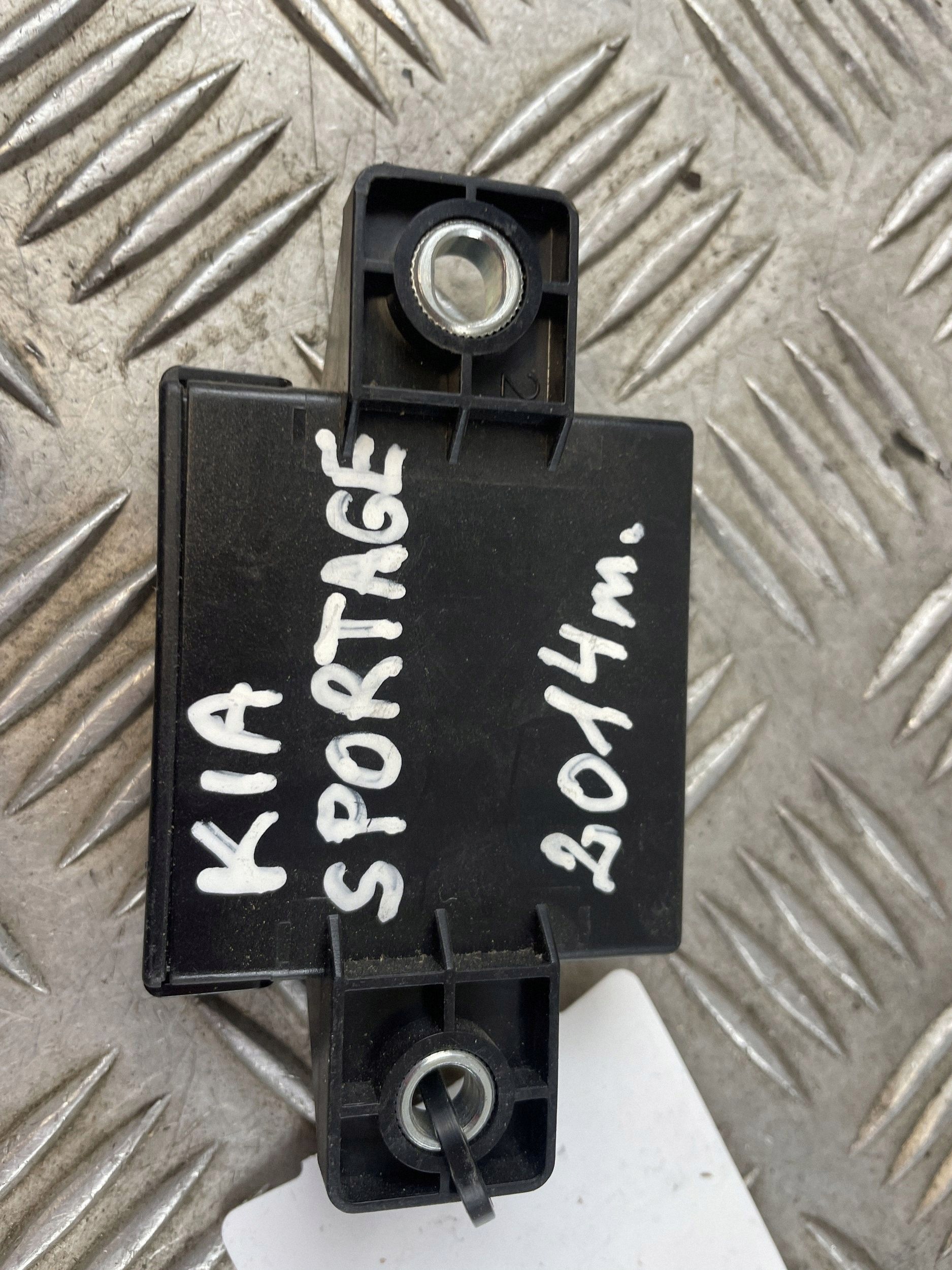 KIA Sportage 2013 Geschwindigkeitssensor 957753U900 image 4