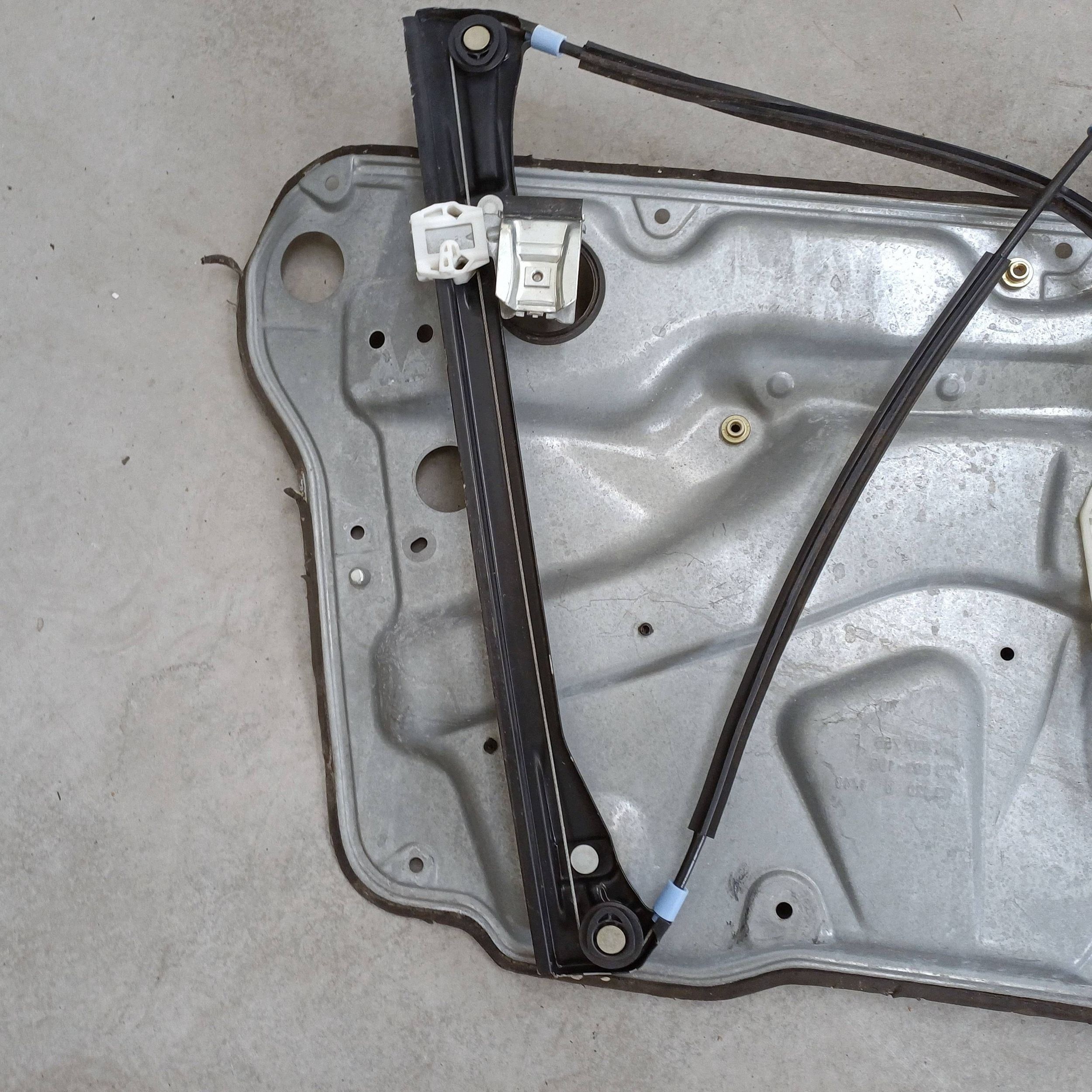 Raamheffer rechtsvoor VW Golf IV DRC121611 image 7