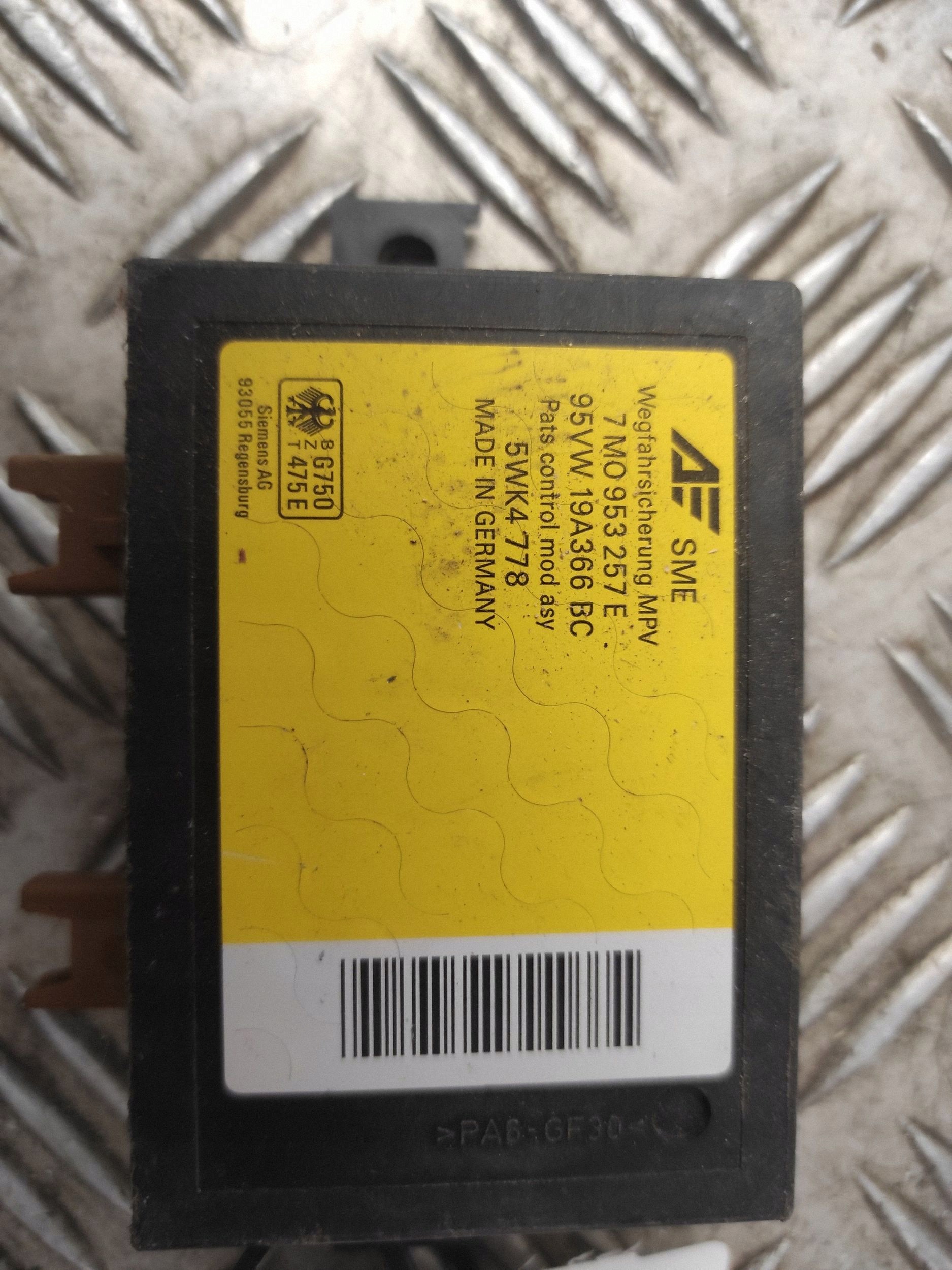 Modulo Immobilizer Ford Galaxy 1997 7M0953257E image 3