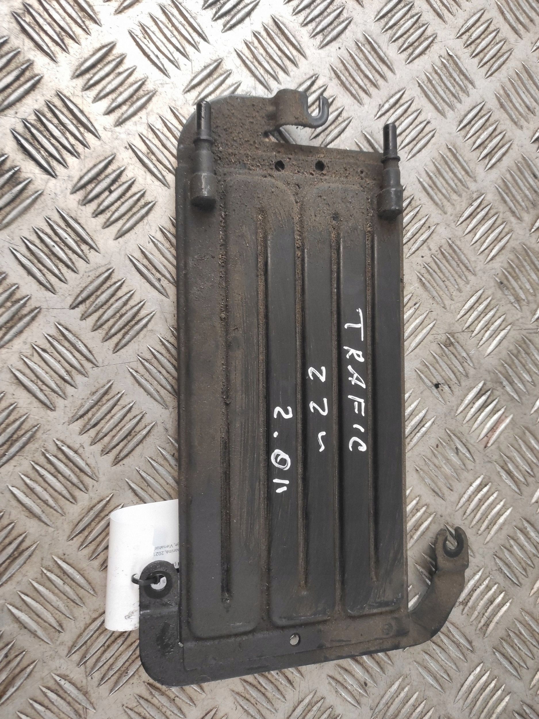 Renault Trafic III Refroidisseur de carburant 93868458 image 5