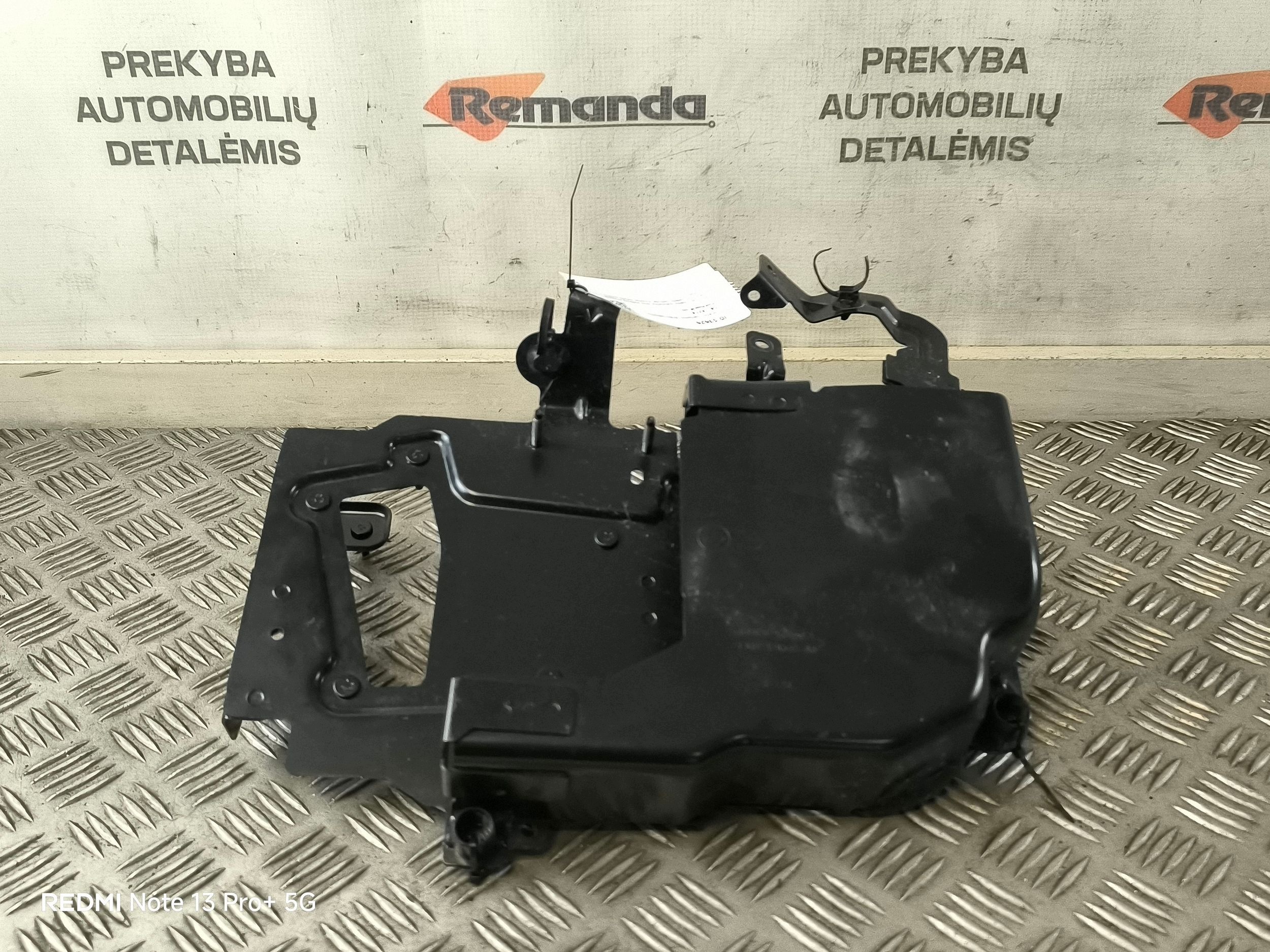 2023 Ford Kuga III Engine Computer Mount LX6112A532AB image 2