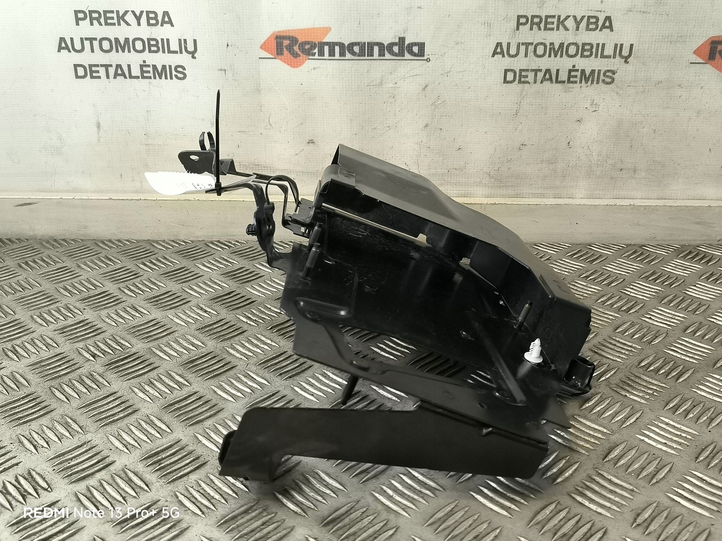 2023 Ford Kuga III Engine Computer Mount LX6112A532AB image 4
