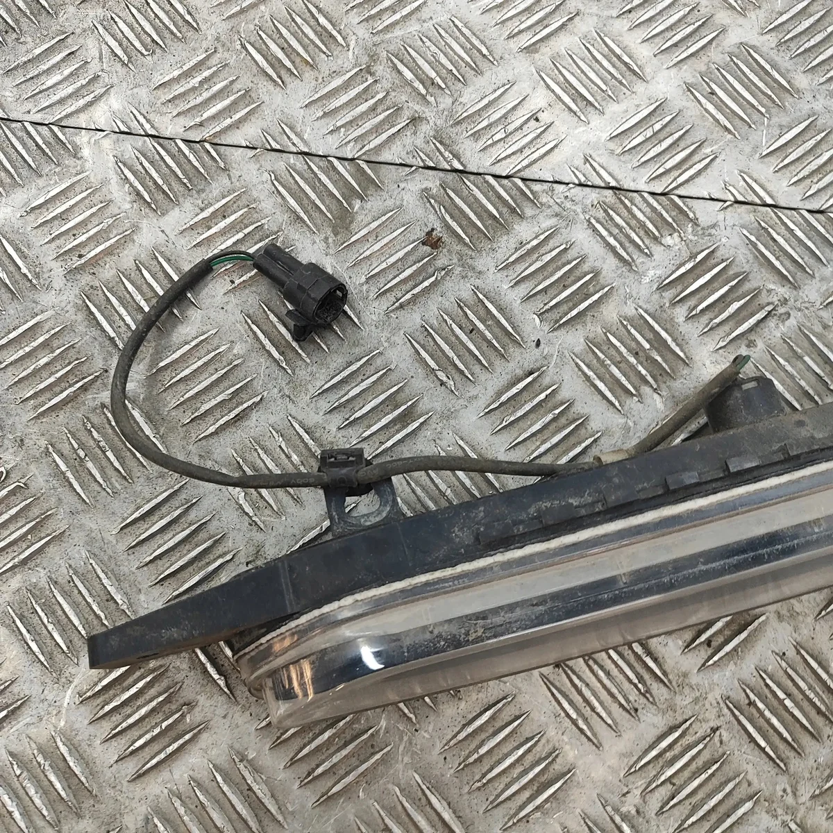 BYD TANG MEH4116300A Fanale Posteriore Usato image 3