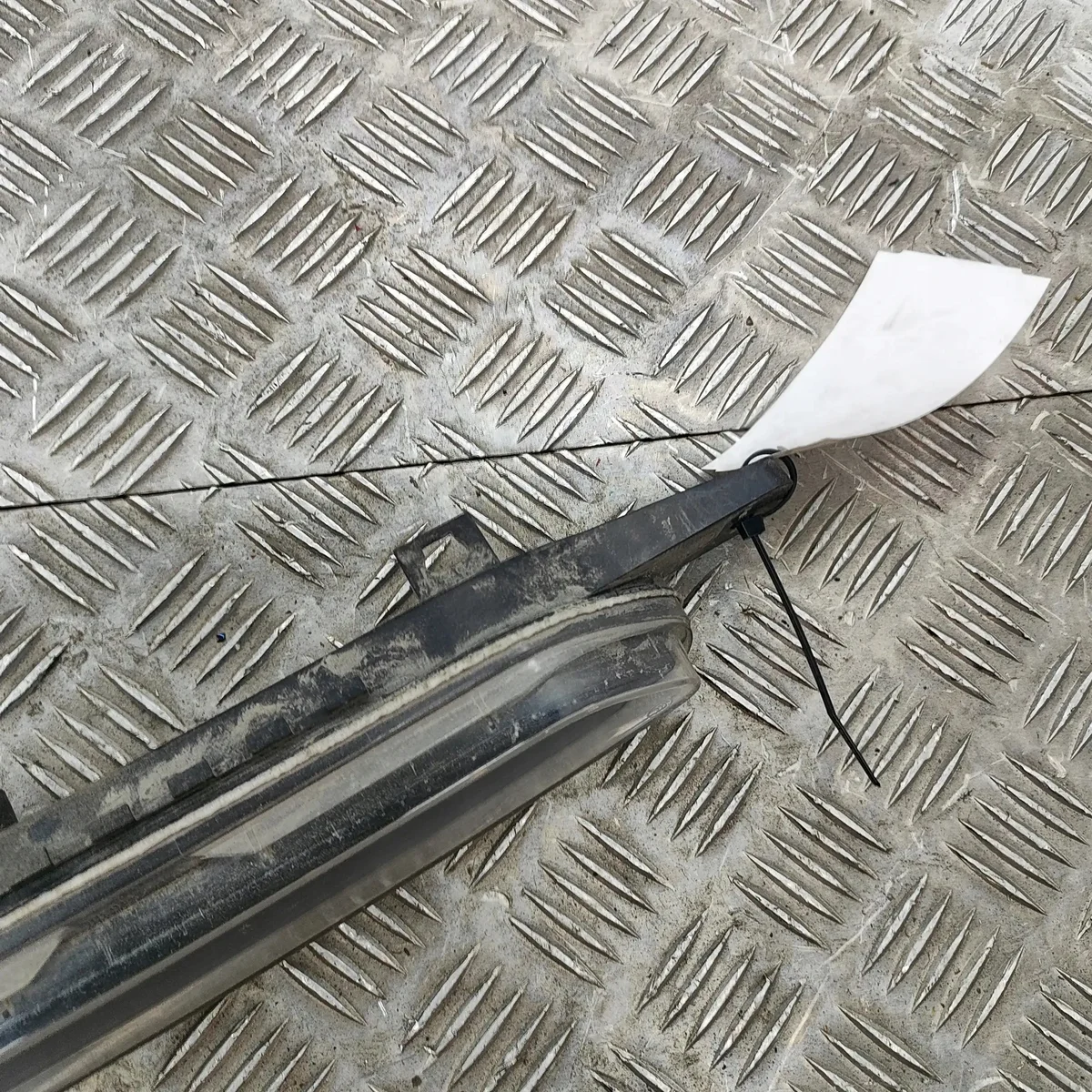 BYD TANG MEH4116300A Fanale Posteriore Usato image 4