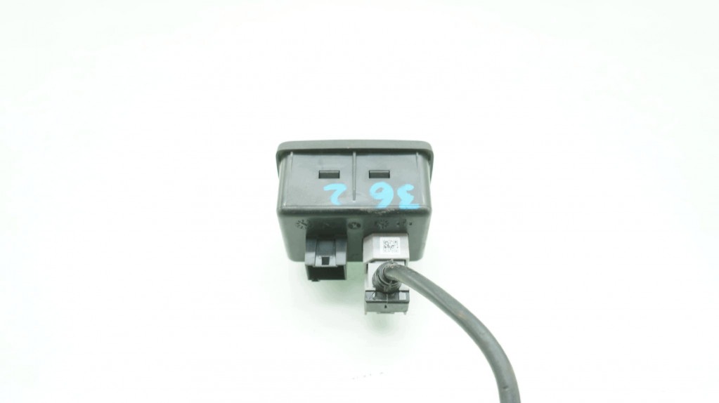 PEUGEOT BOXER USB-liitäntä 07356855900 image 4