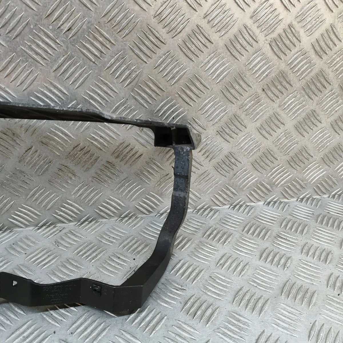 Halterung Scheinwerfer Links Audi A8 D2 gebraucht image 5