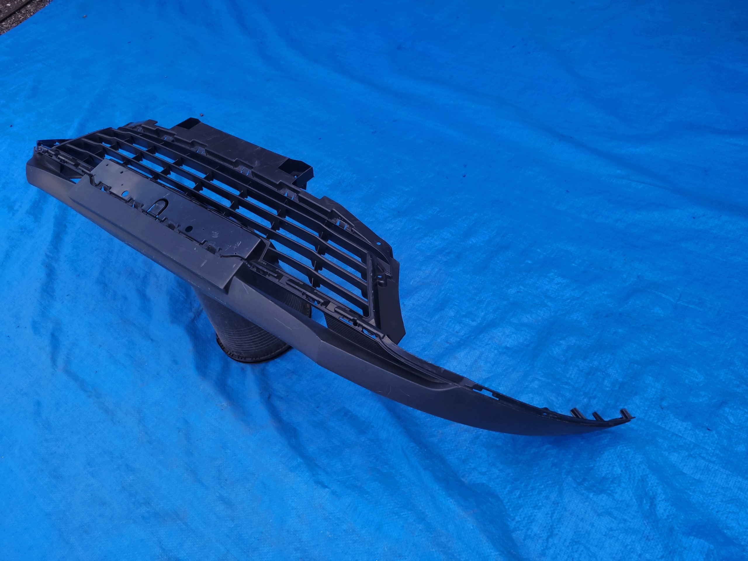 Renault Scenic IV etuspoileri 622540901R image 3