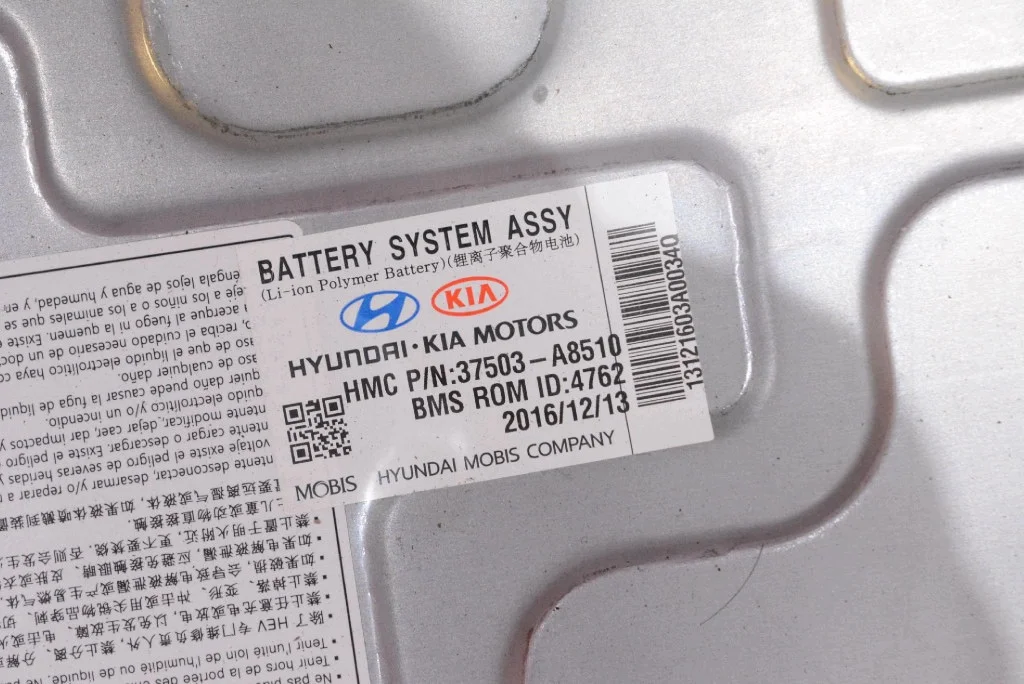 Bateria Kia Optima 37505-E6510 Usada image 6