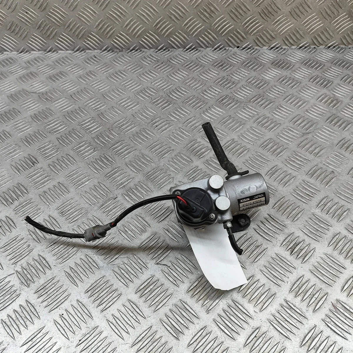 Bromscylinder Toyota Prius 4727047010 image 4