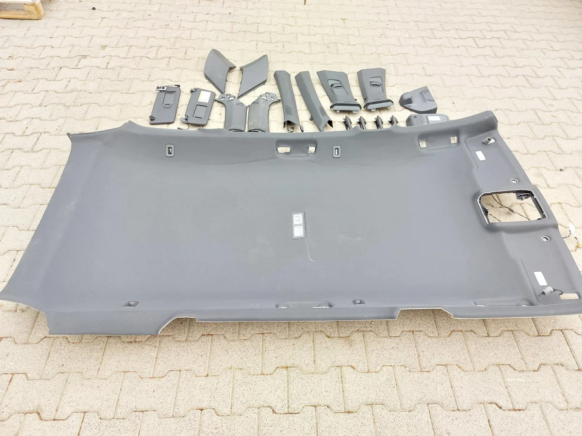 VW Passat B9 Dachhimmel Schwarz R-Line Kombi image 8