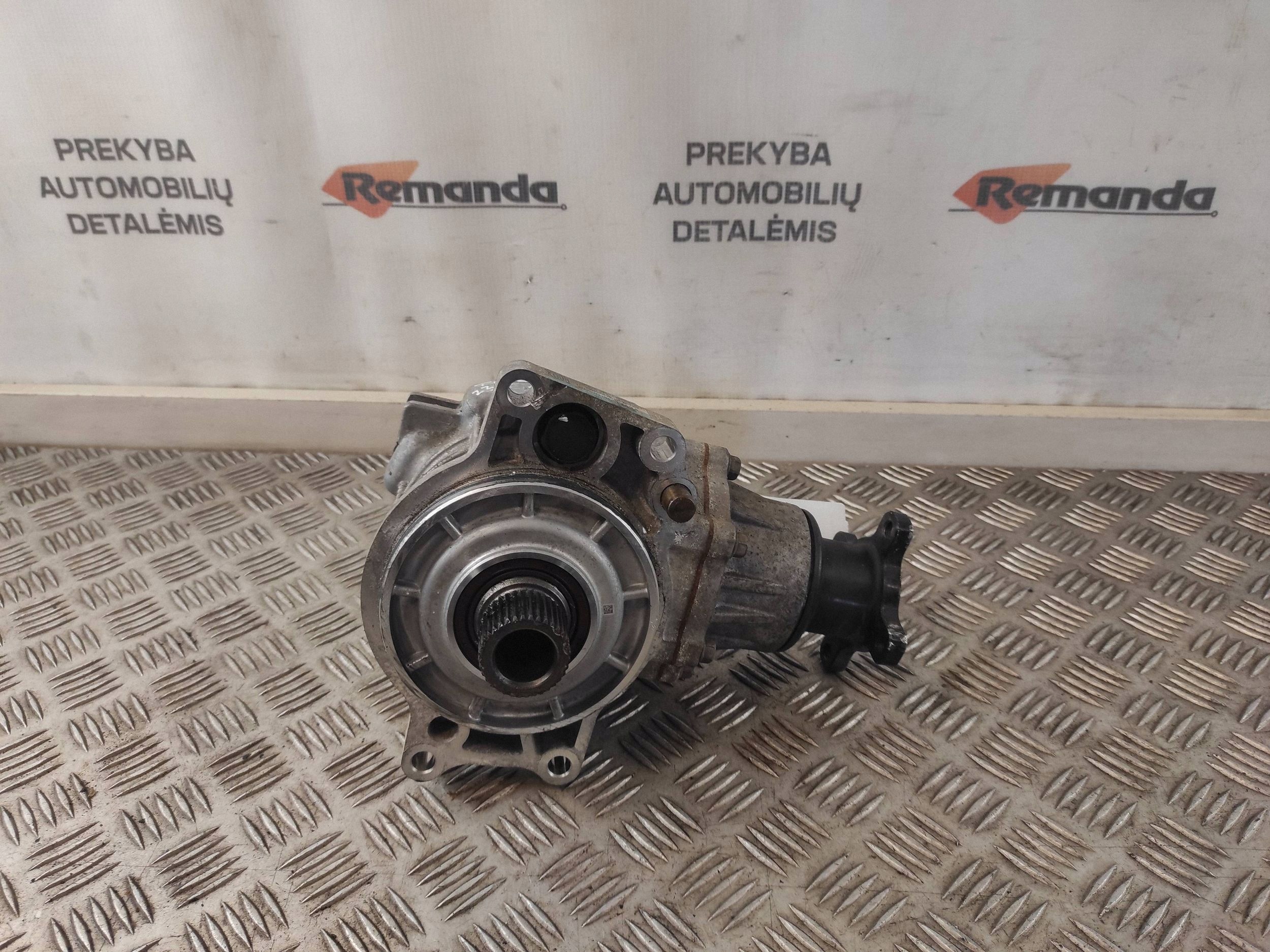 Verdelingbak Hyundai Tucson IV NX4 XD00W2101 image 3