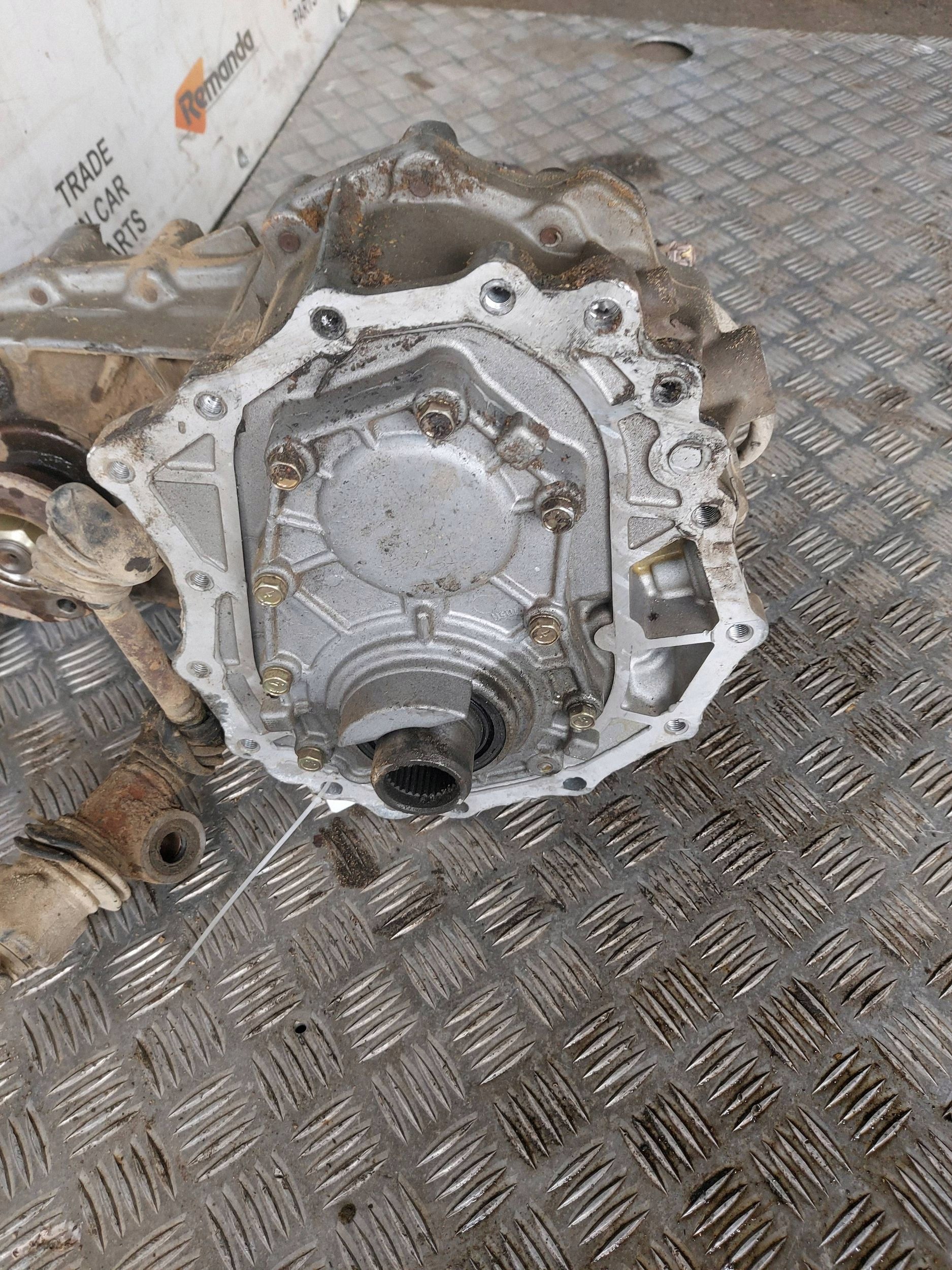 Boîte de transfert TERRANO II 2.7 TDI image 3