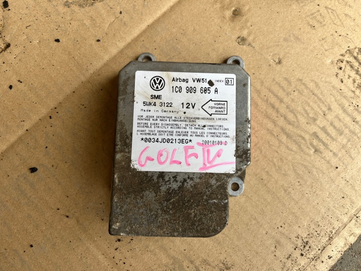 SENSOR MODUULI AIRBAG VOLKSWAGEN GOLF IV 1997-2004 1.9 TDI 1C0909685