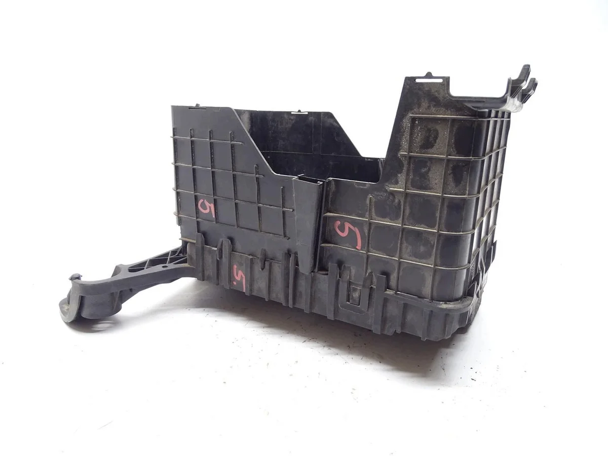 Soporte Batería Audi OE 1K0915333H