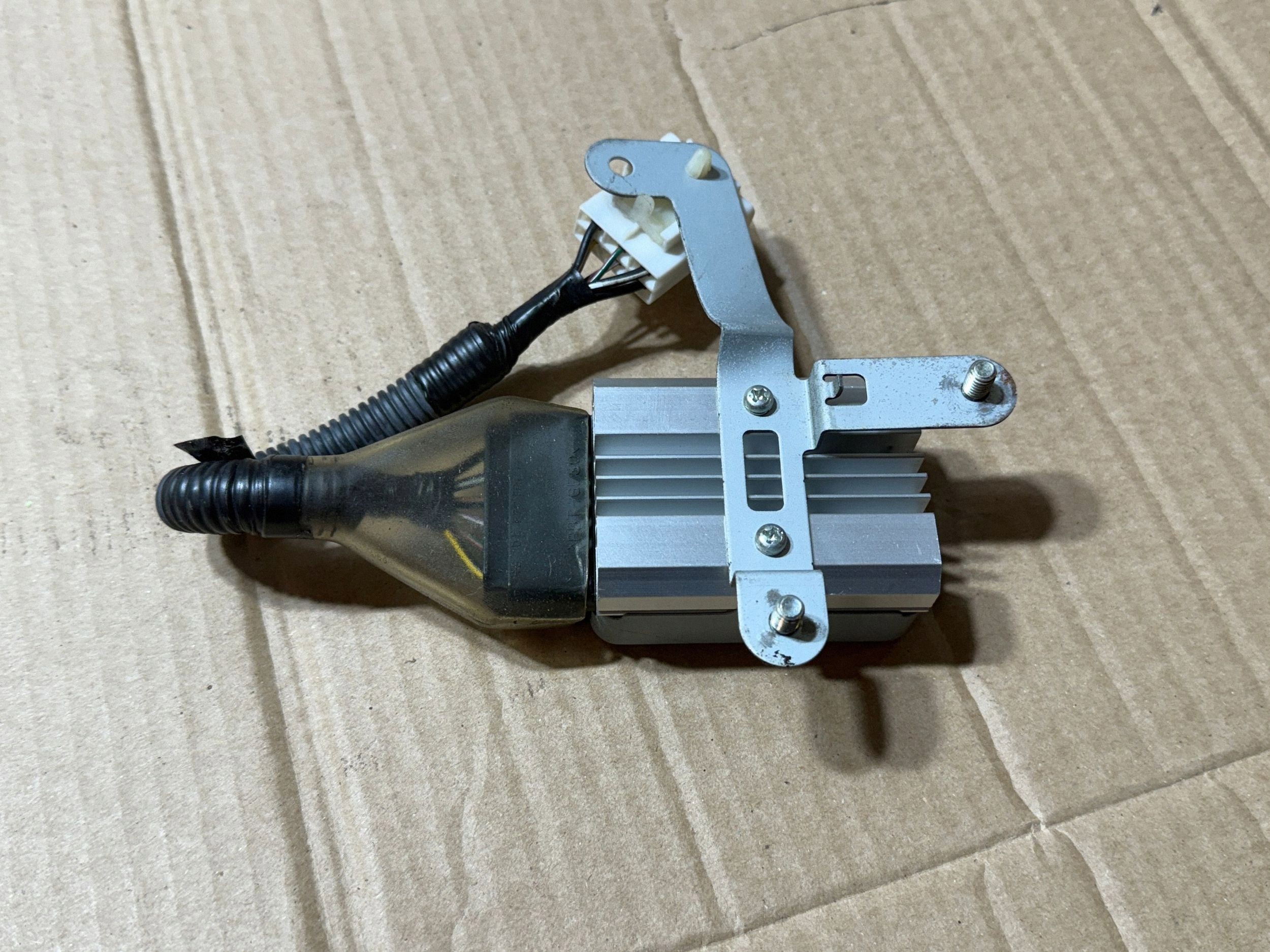 Pompe à carburant Subaru Forester 2.5 XT 05-08 22750AA010 image 4