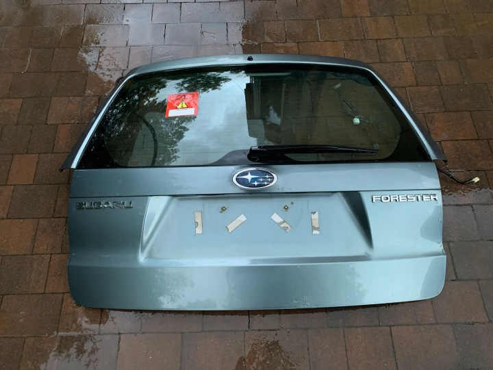 SUBARU FORESTER SH III Takaperäluukku 32J Lokasuoja 60809SC0009P