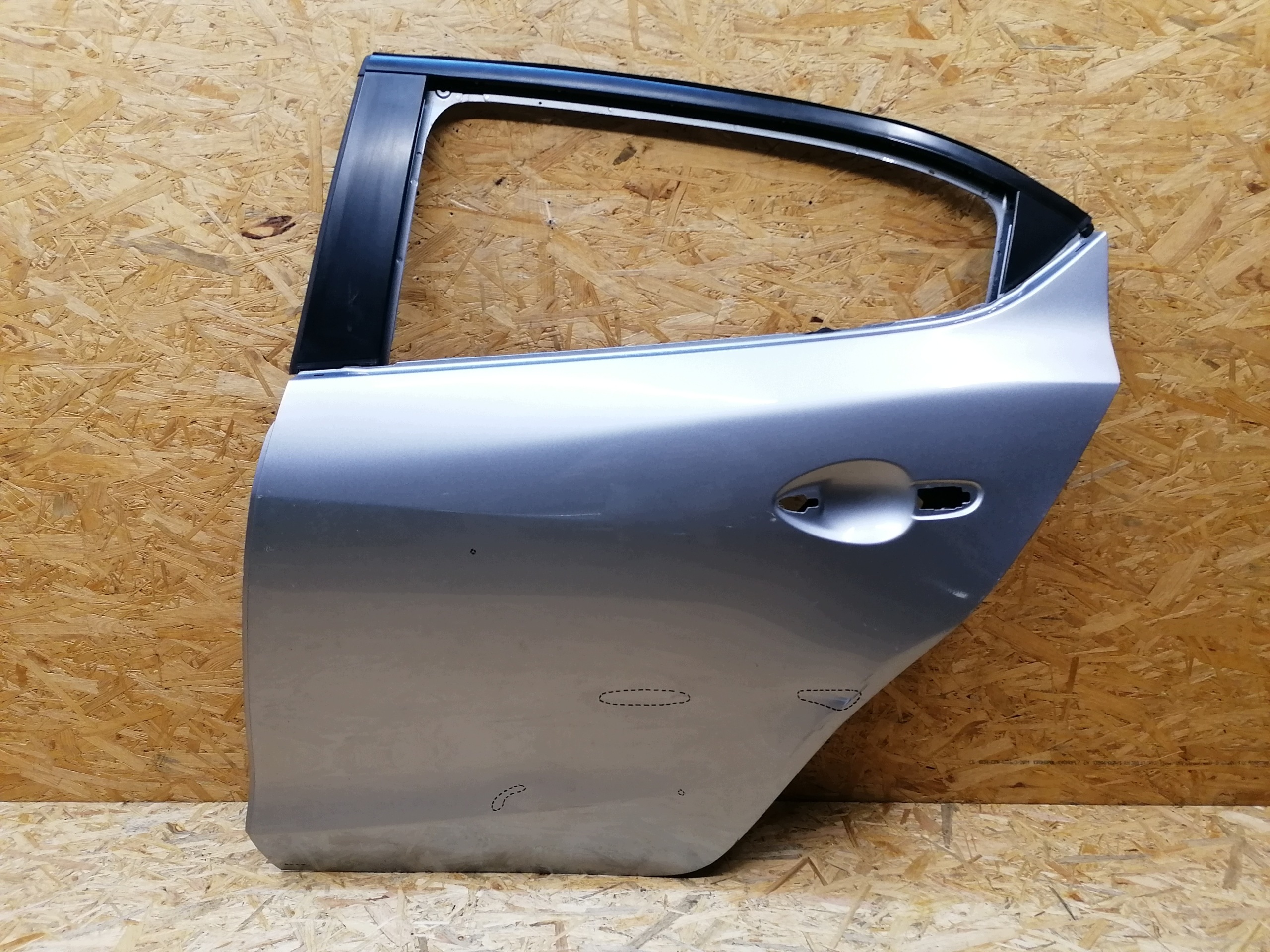 Portière arrière gauche Mazda 3 III BM 2013-2019R image 2