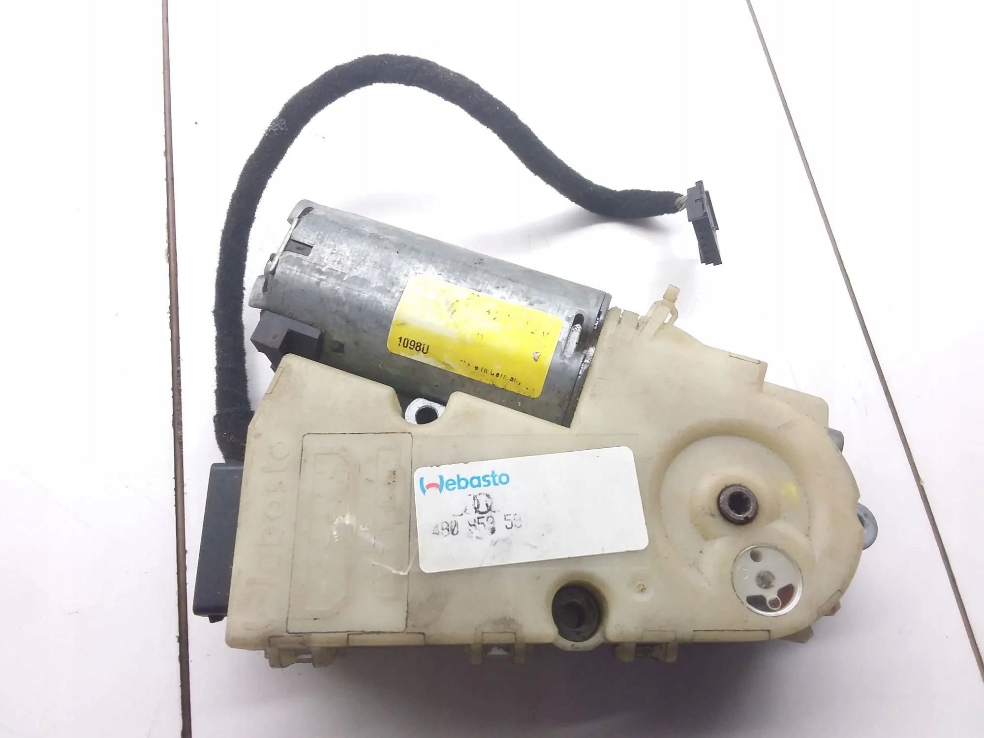 AUDI A6 C5 Moteur de toit ouvrant 4B0959591 image 2