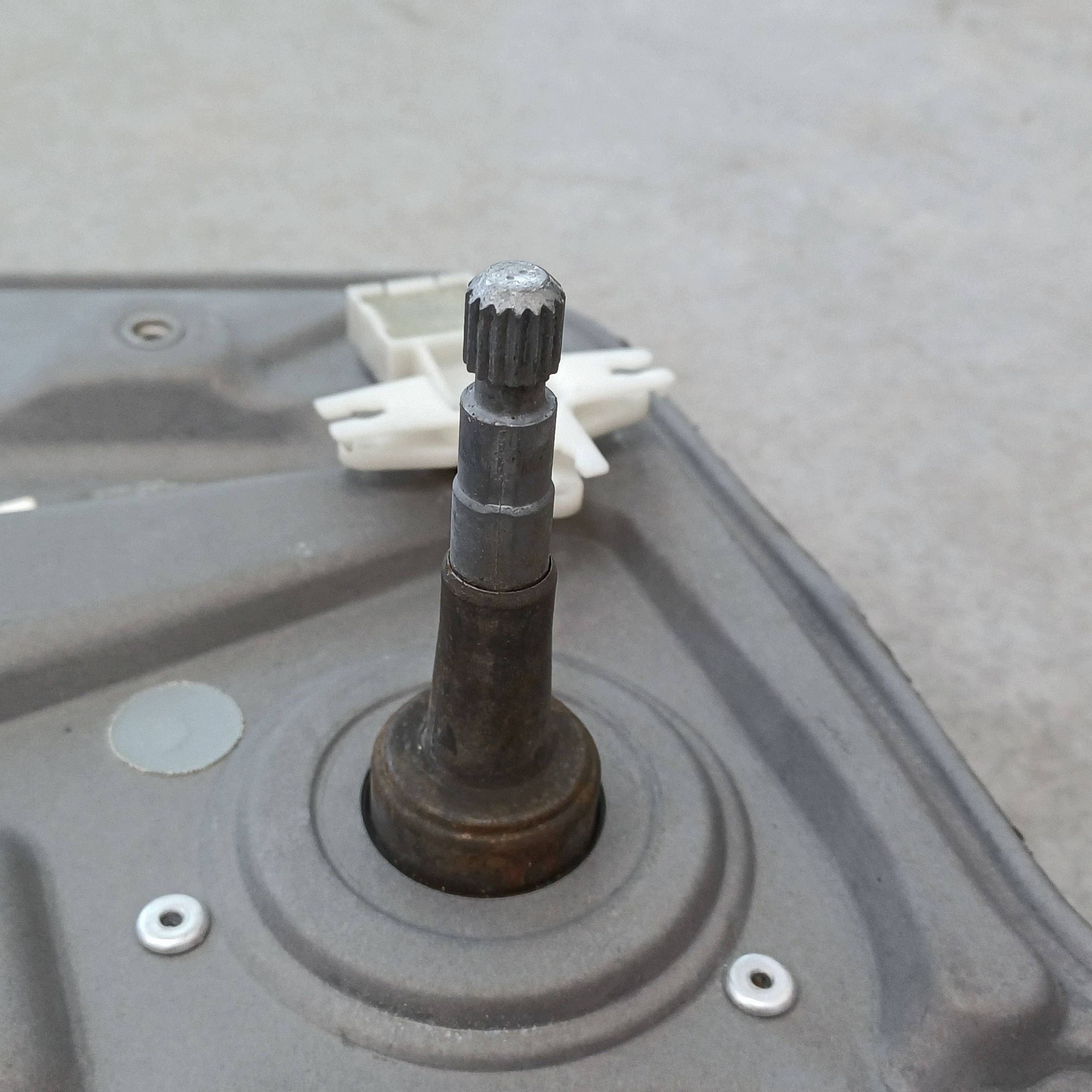 Ruitmechanisme links achter VW Golf IV 1J4839755D image 3