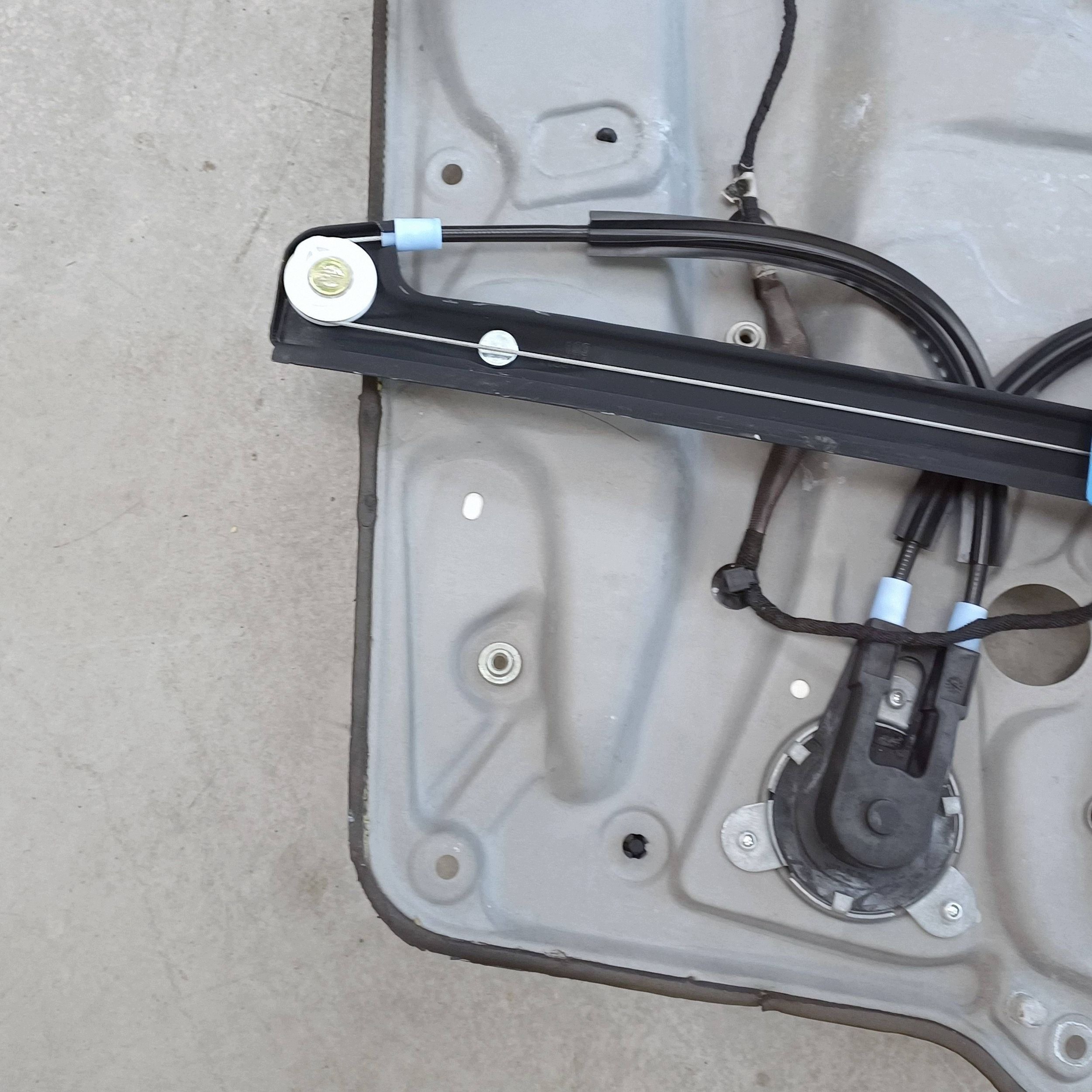 Ruitmechanisme links achter VW Golf IV 1J4839755D image 7