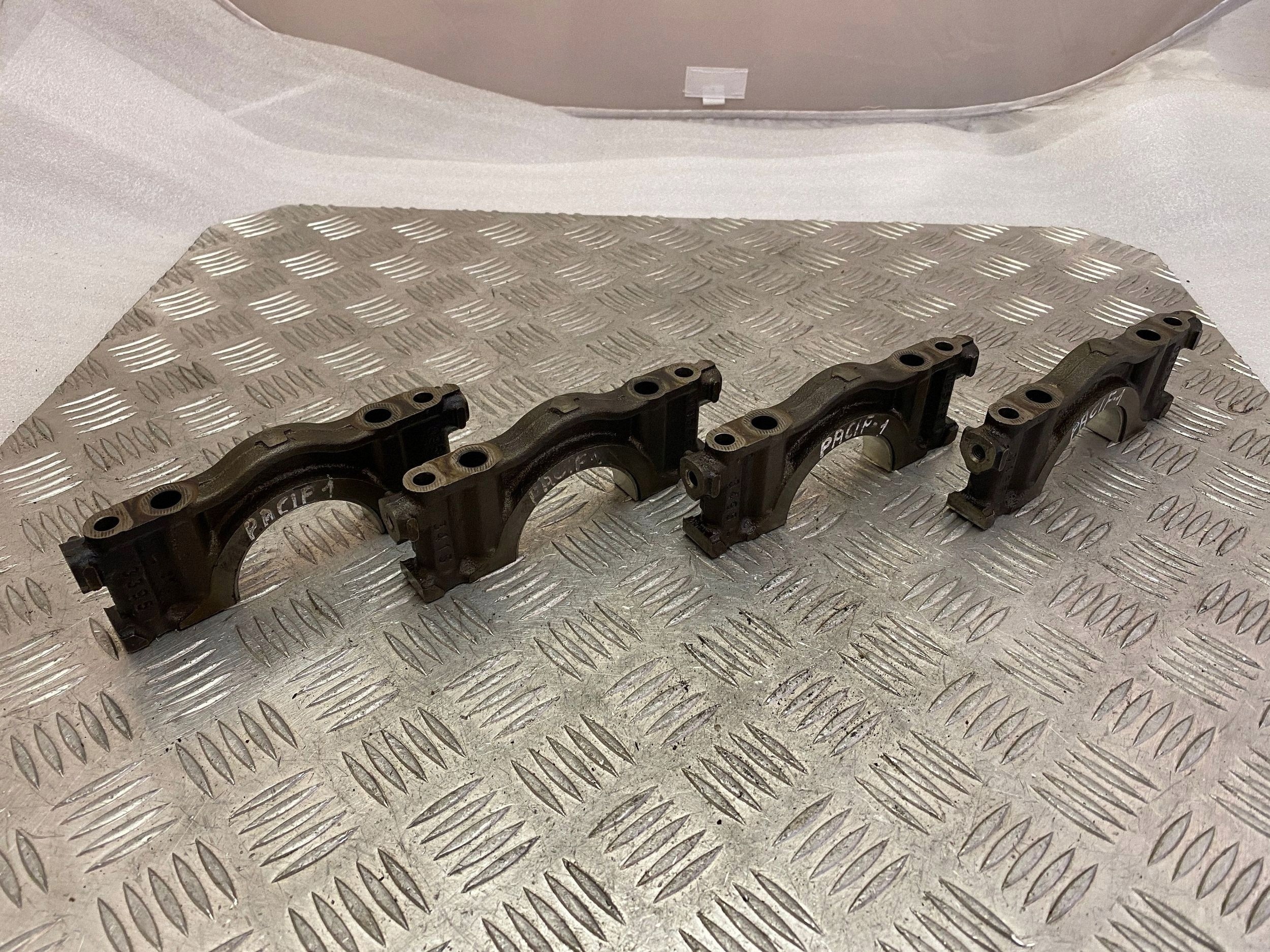 Chrysler Pacifica 2017 Support vilebrequin 15634 image 2