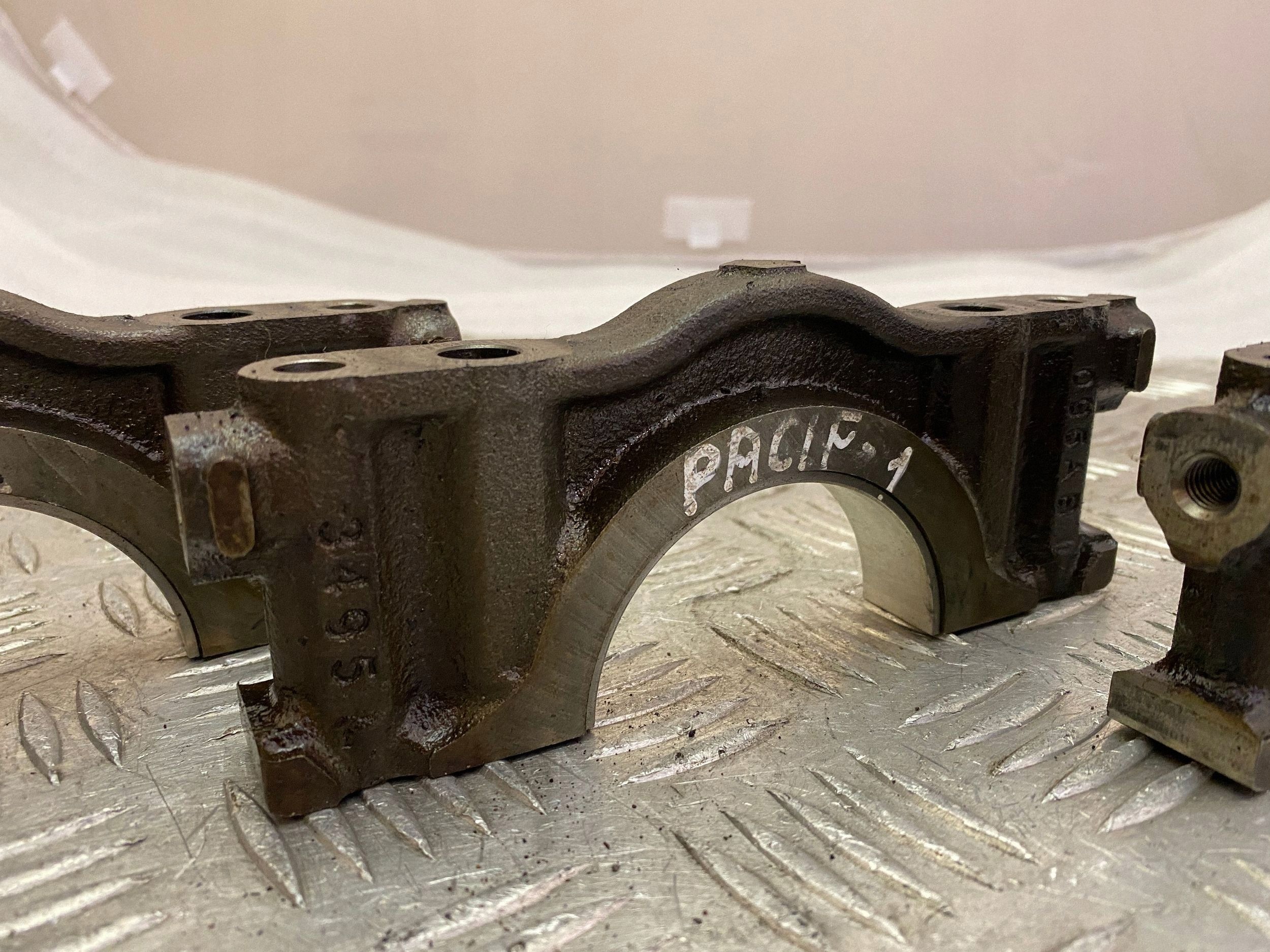 Chrysler Pacifica 2017 Support vilebrequin 15634 image 5
