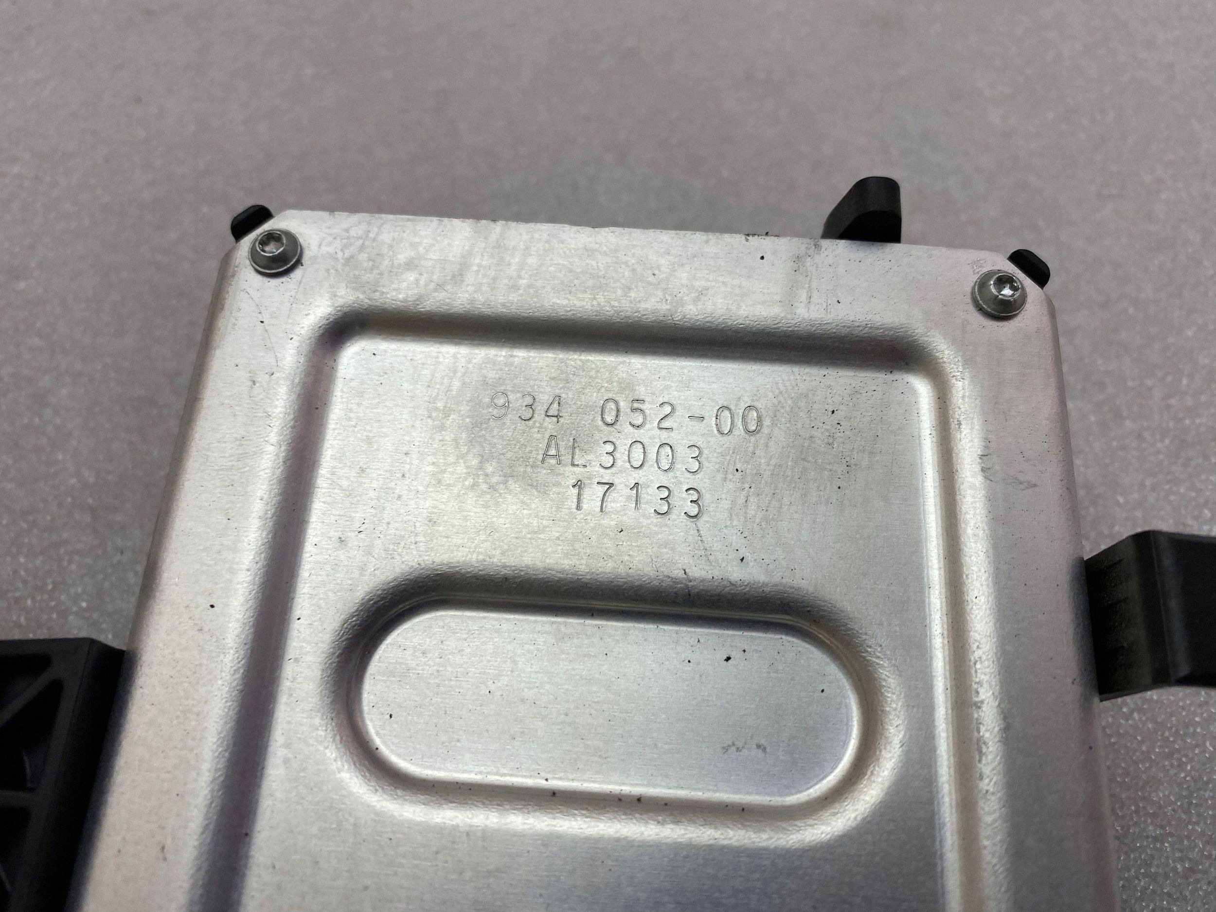 Buick Encore I 2021 Injectiepompmodule 84082495 image 3