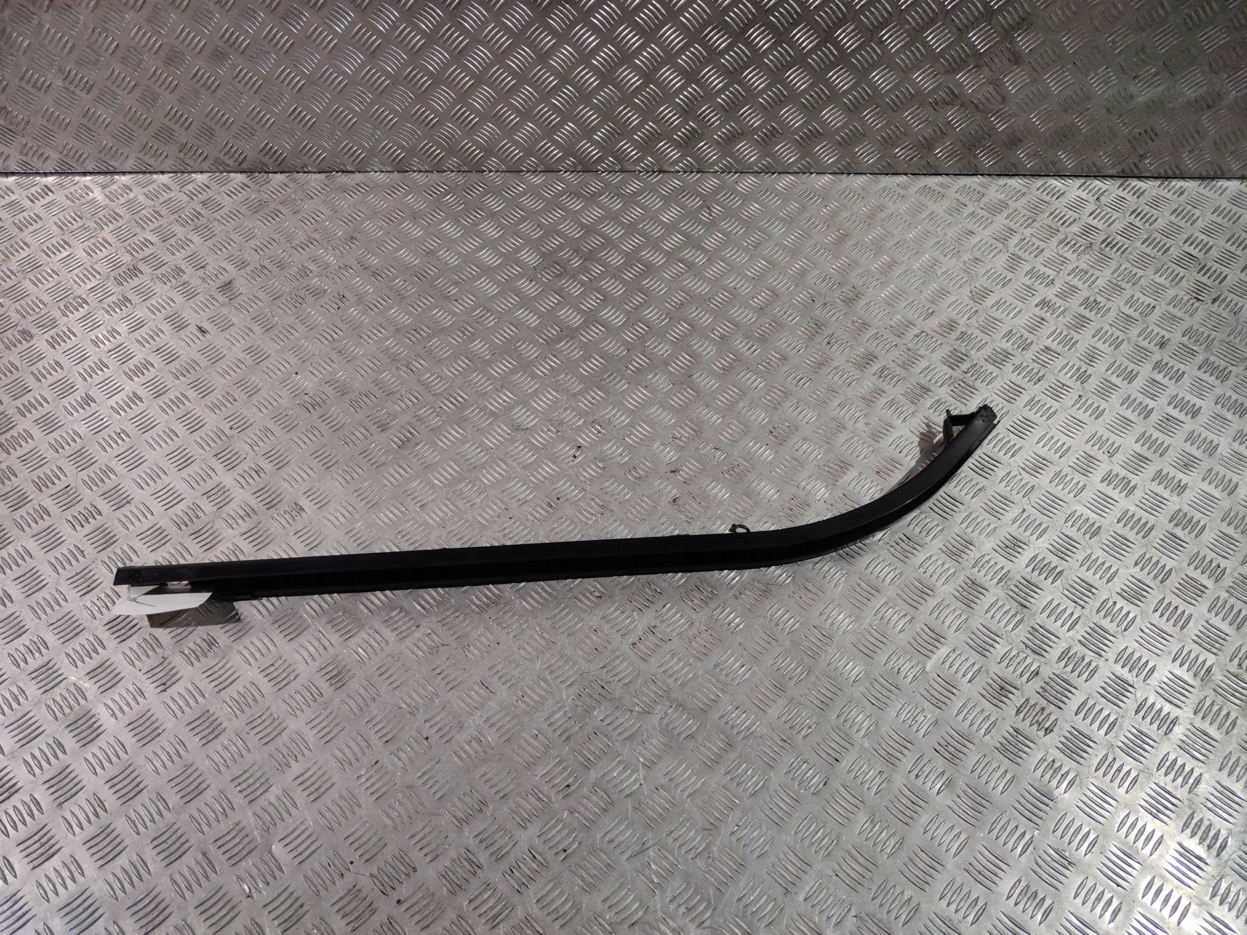 Mercedes A 4477660637 rail porte GAUCHE image 2