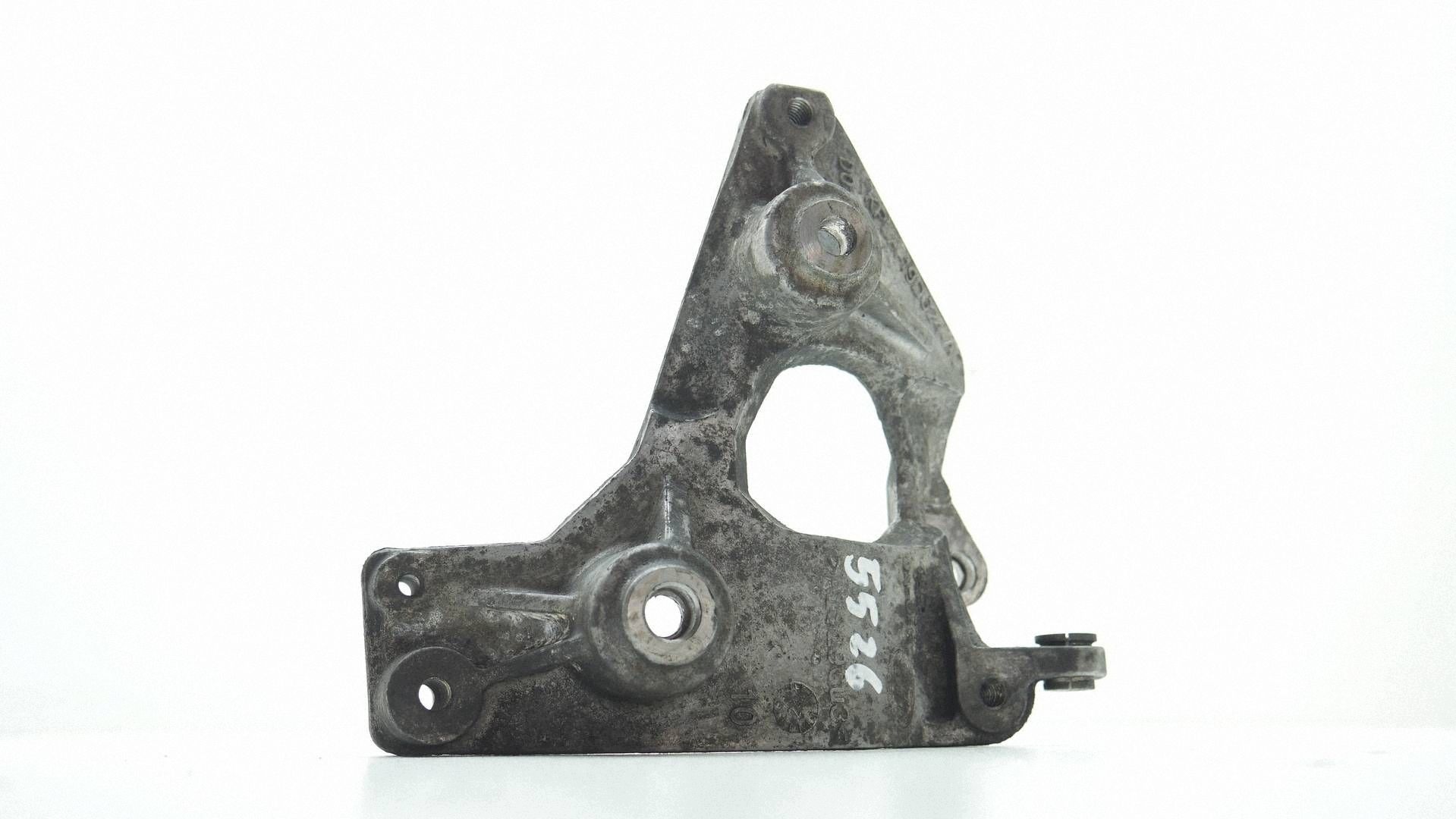 Support compresseur clim. Range Rover Velar 3.0 D L560 WAH45356 image 2