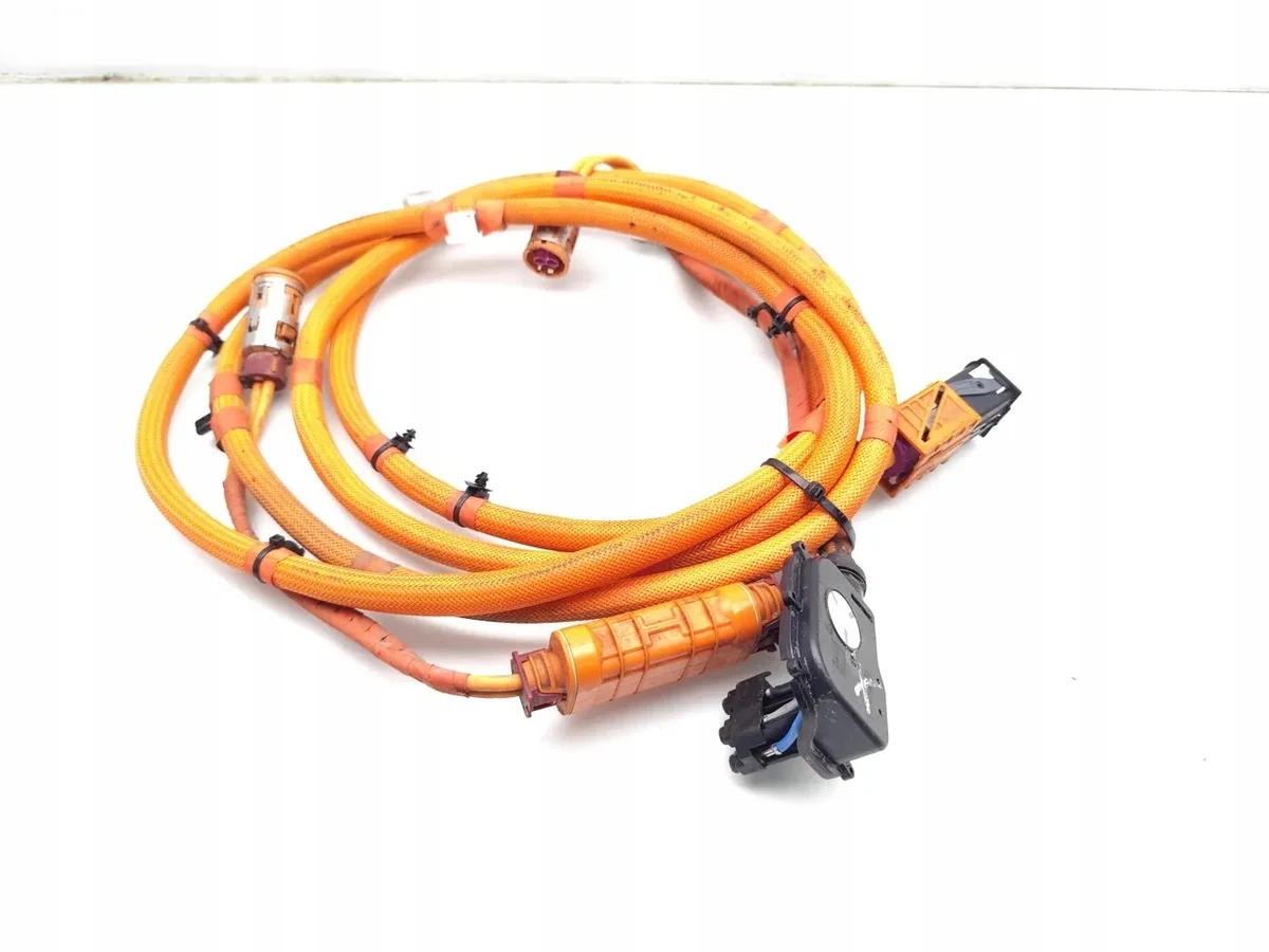 BMW i4 High Voltage Cable 5A2DB33-05 (Used) image 6
