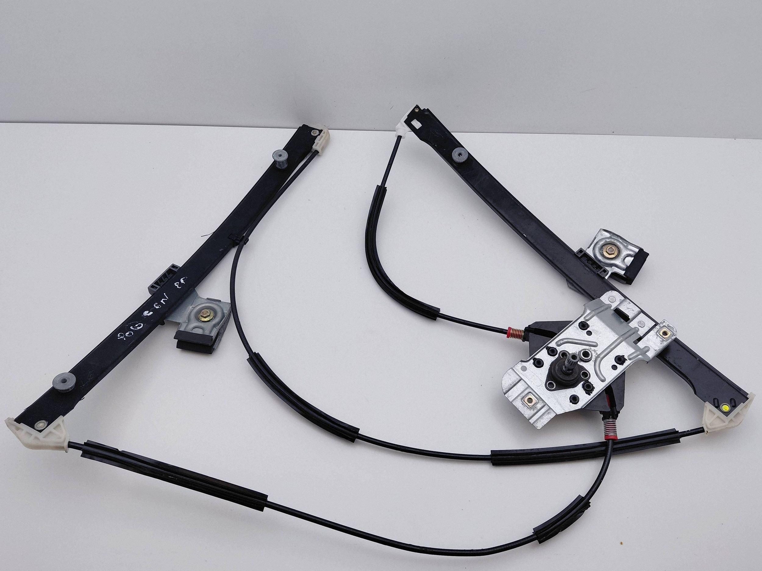 Elevalunas Manual Delantero Derecho VW Polo III image 5