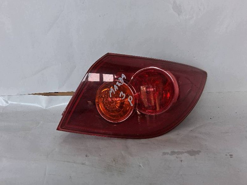 Rear lamp right Mazda 3 image 2