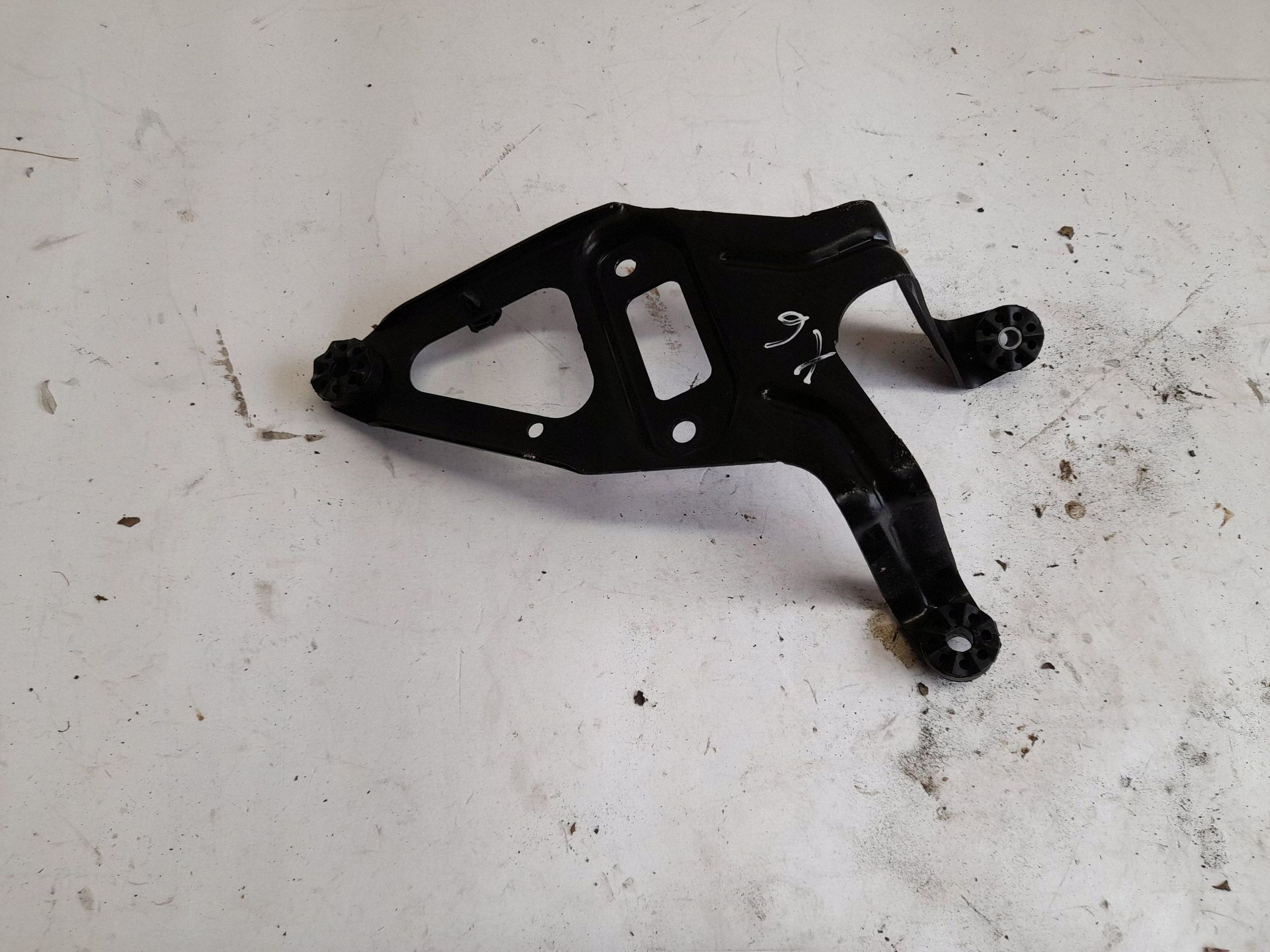 Support Pompe ABS BMW X5 E70 734G06 Occasion image 2