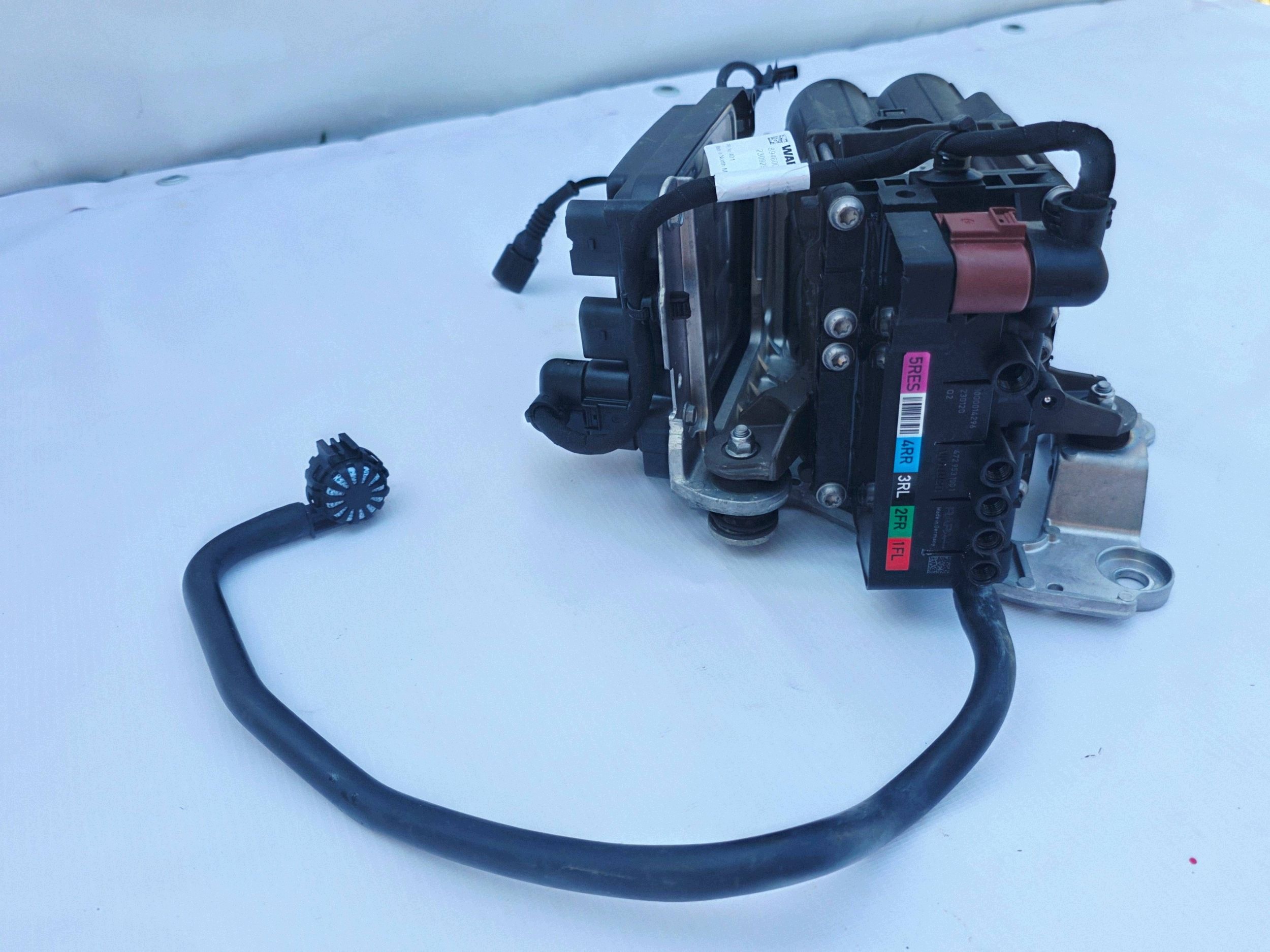 Porsche 95C907778G ECU fjädring begagnad image 4