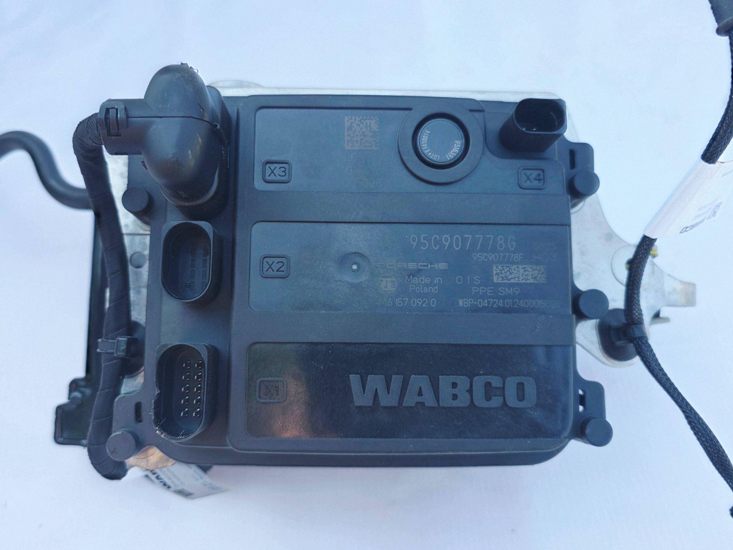 Porsche 95C907778G ECU fjädring begagnad image 8