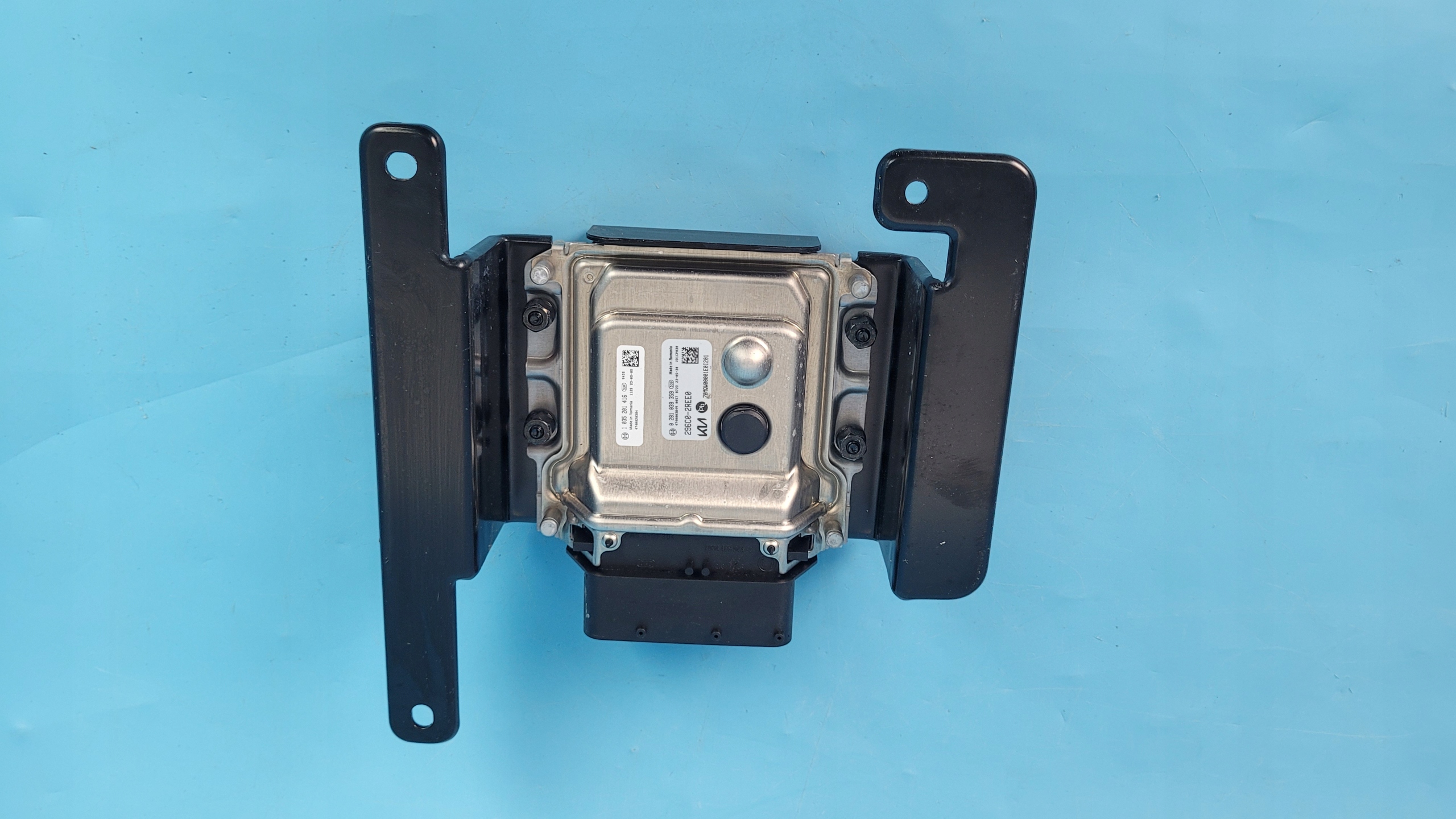 Kia Sorento IV 23r Gearbox Control Unit