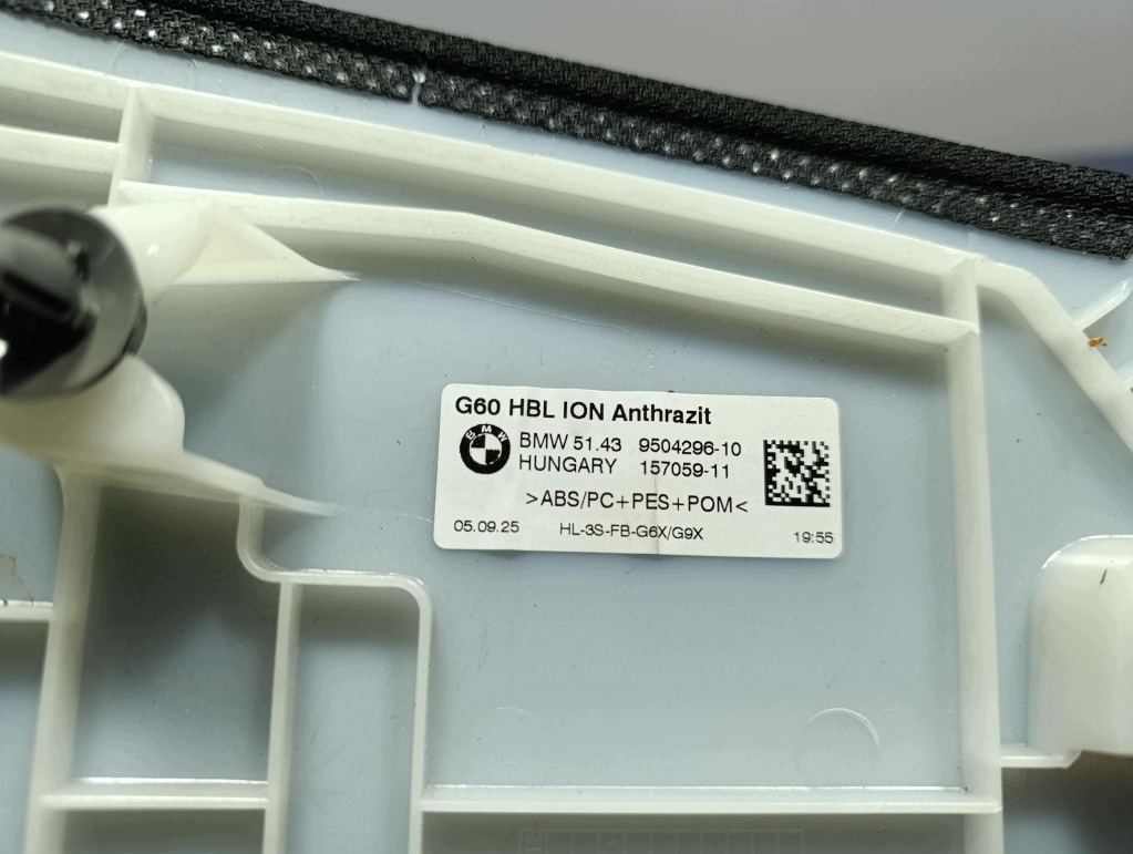 BMW 5 G60 G61 23- Sedan Dachhimmel-Befestigung 9504296 image 7