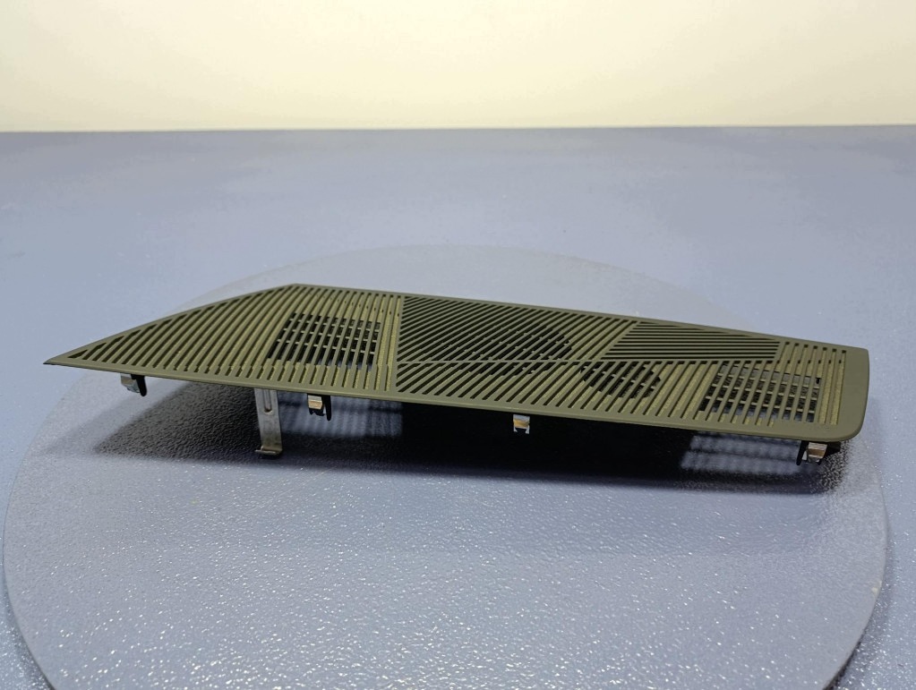 BMW 5 G60 G61 Lautsprecherabdeckung Mitte 9632749 image 3