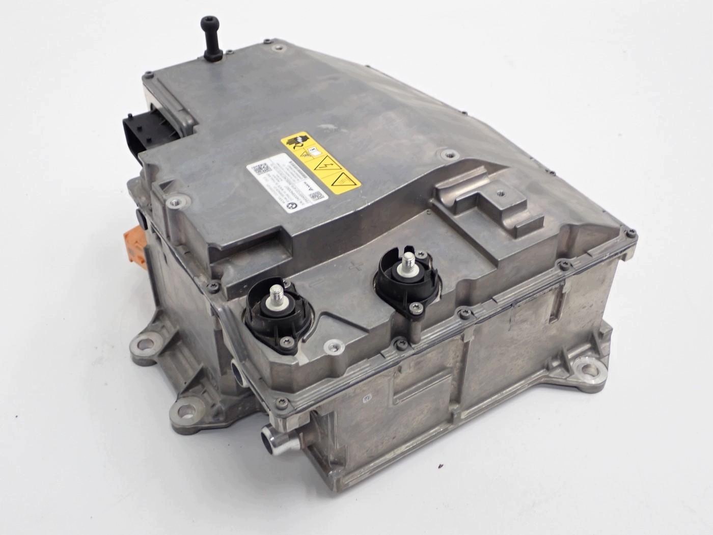 Invertteri BMW 5 I5 G60e G61e M60