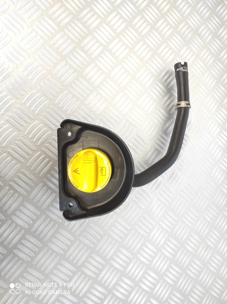 Bouchon d'huile Renault Trafic III 165752889R image 3