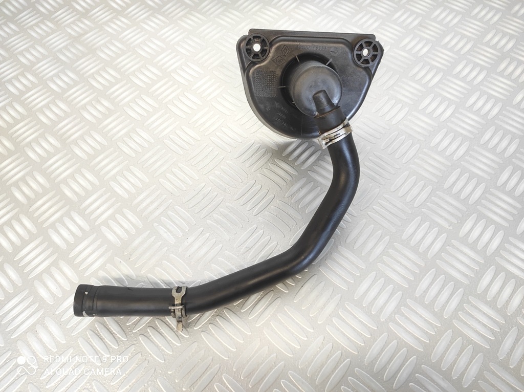 Bouchon d'huile Renault Trafic III 165752889R image 4