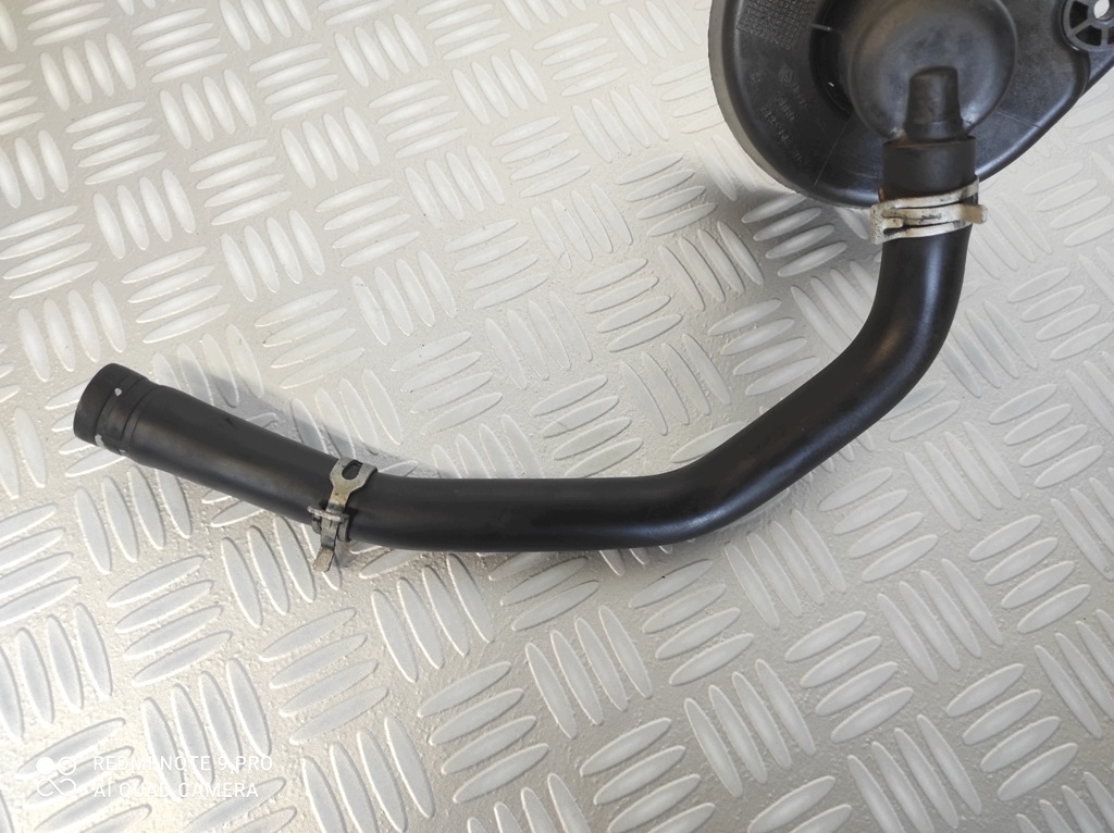 Bouchon d'huile Renault Trafic III 165752889R image 5