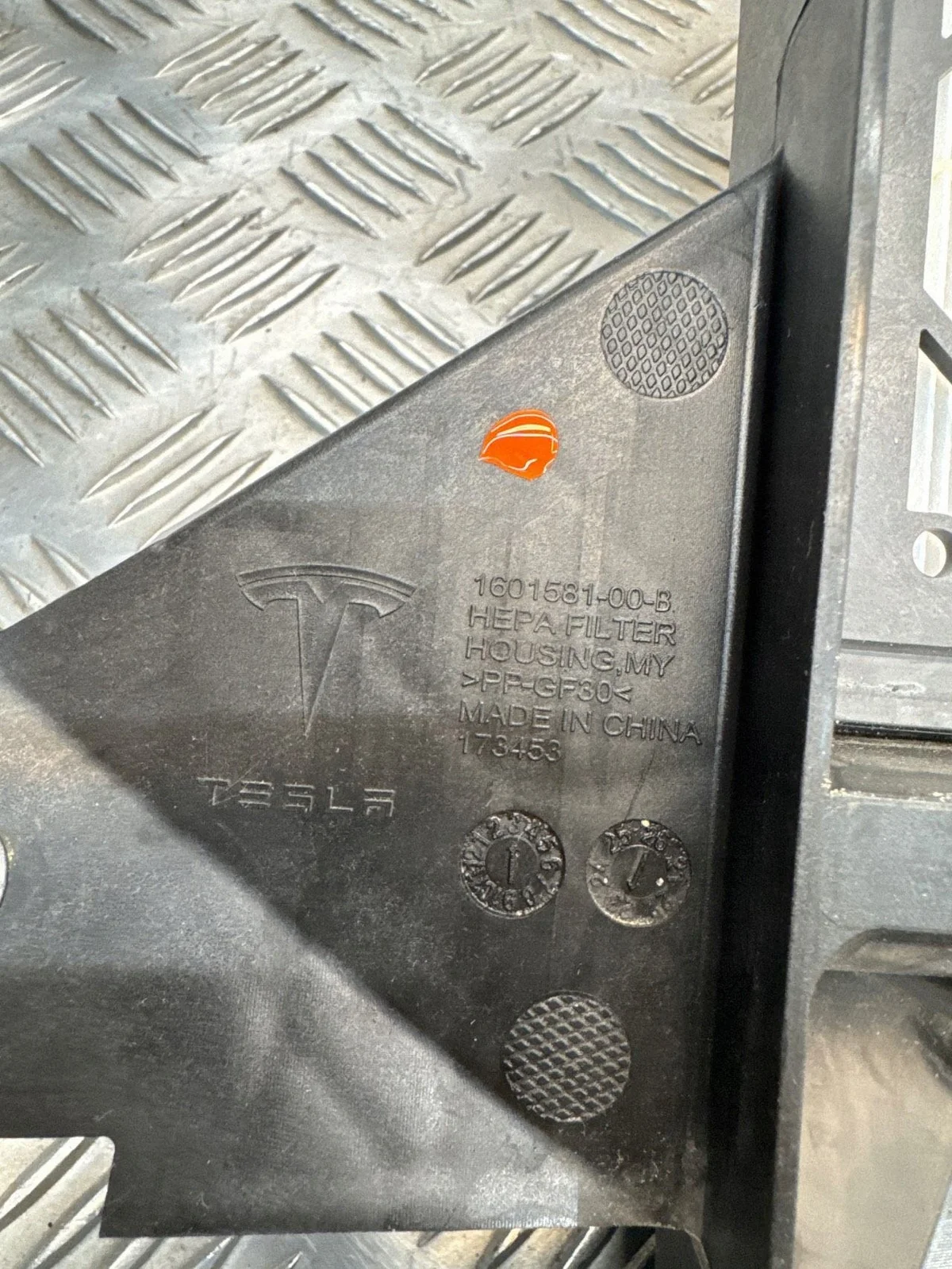 Tesla Model Y 2022 ilmansuodatin 160158100B image 7