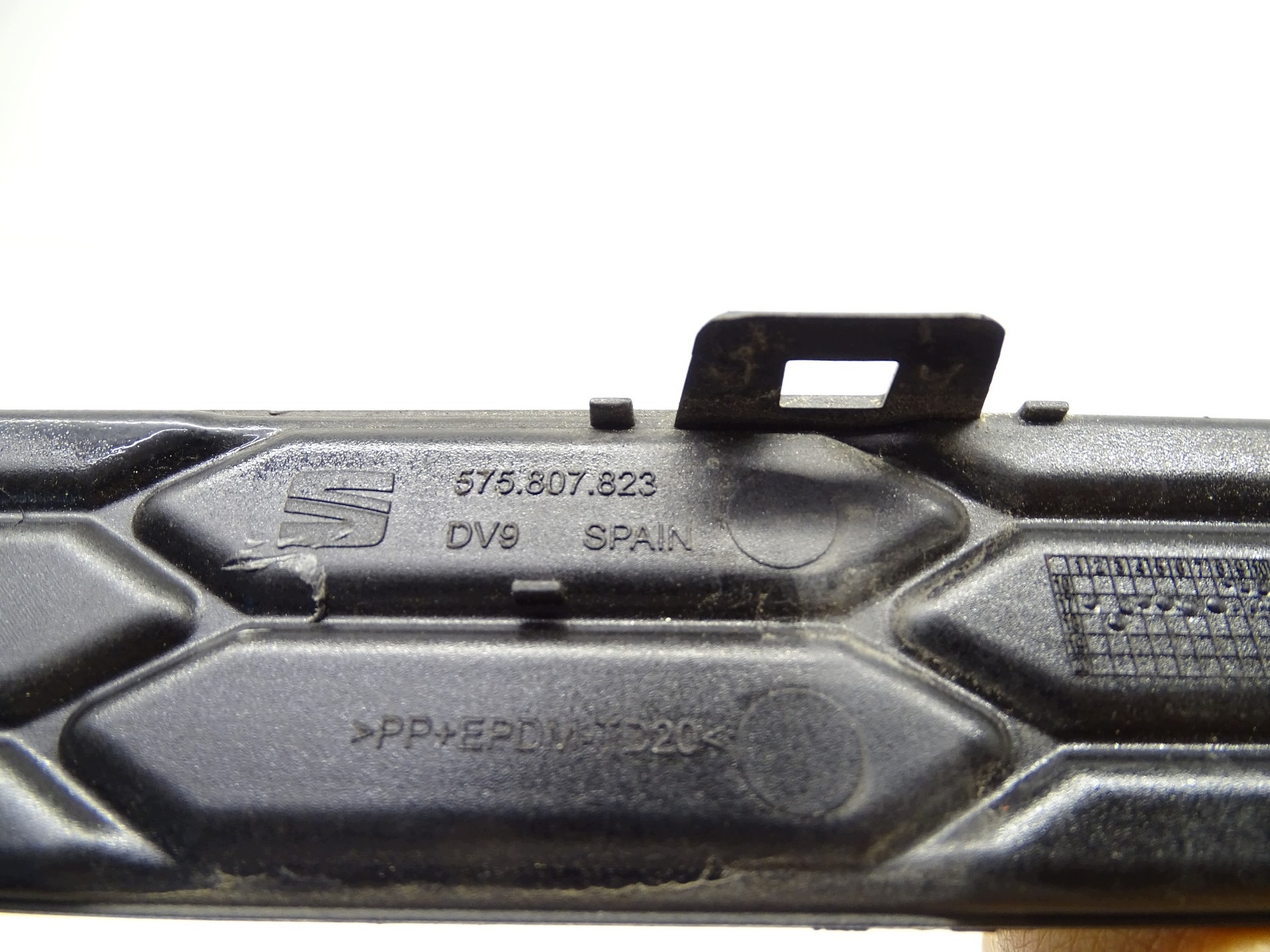Takapuskurin lista Seat Ateca 575807823 image 6