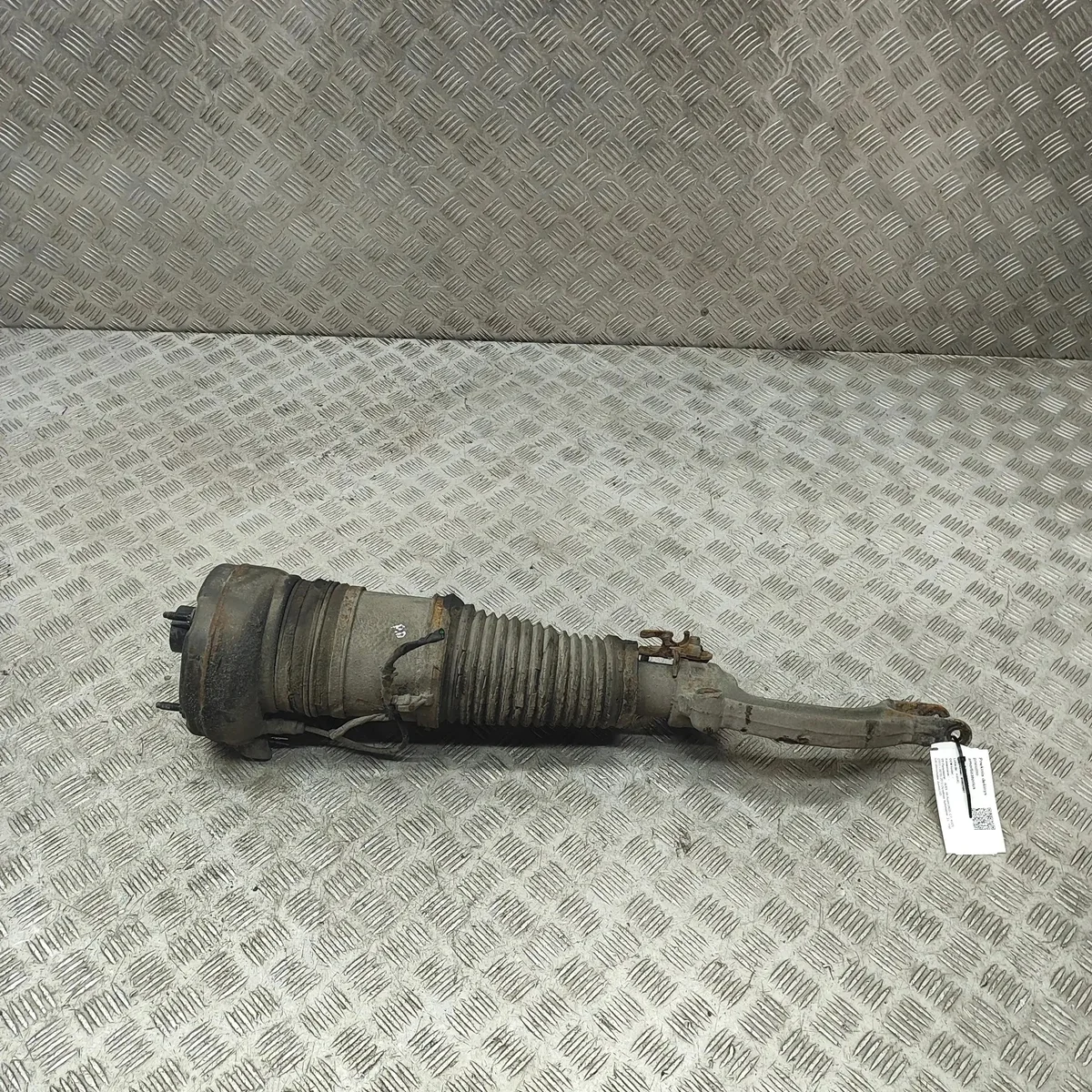 Amortiguador Neumático Audi 4G0616039AK Usado