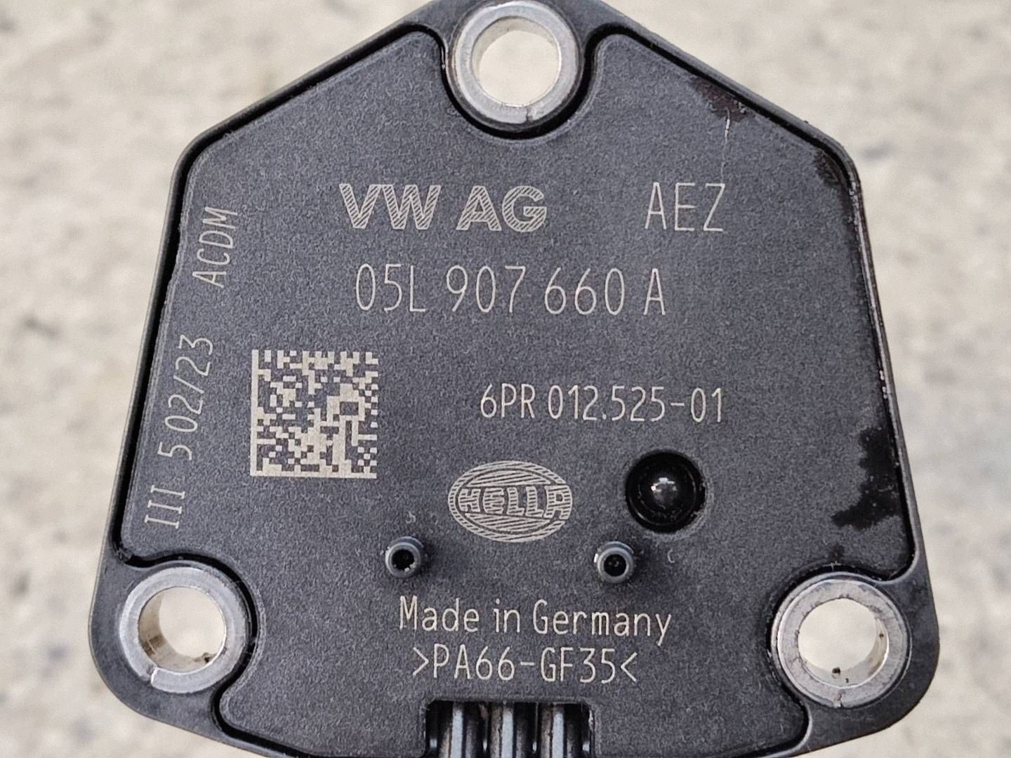 Geber Ölmessstab Audi A6 C8 2.0 TDI 05L907660A image 3