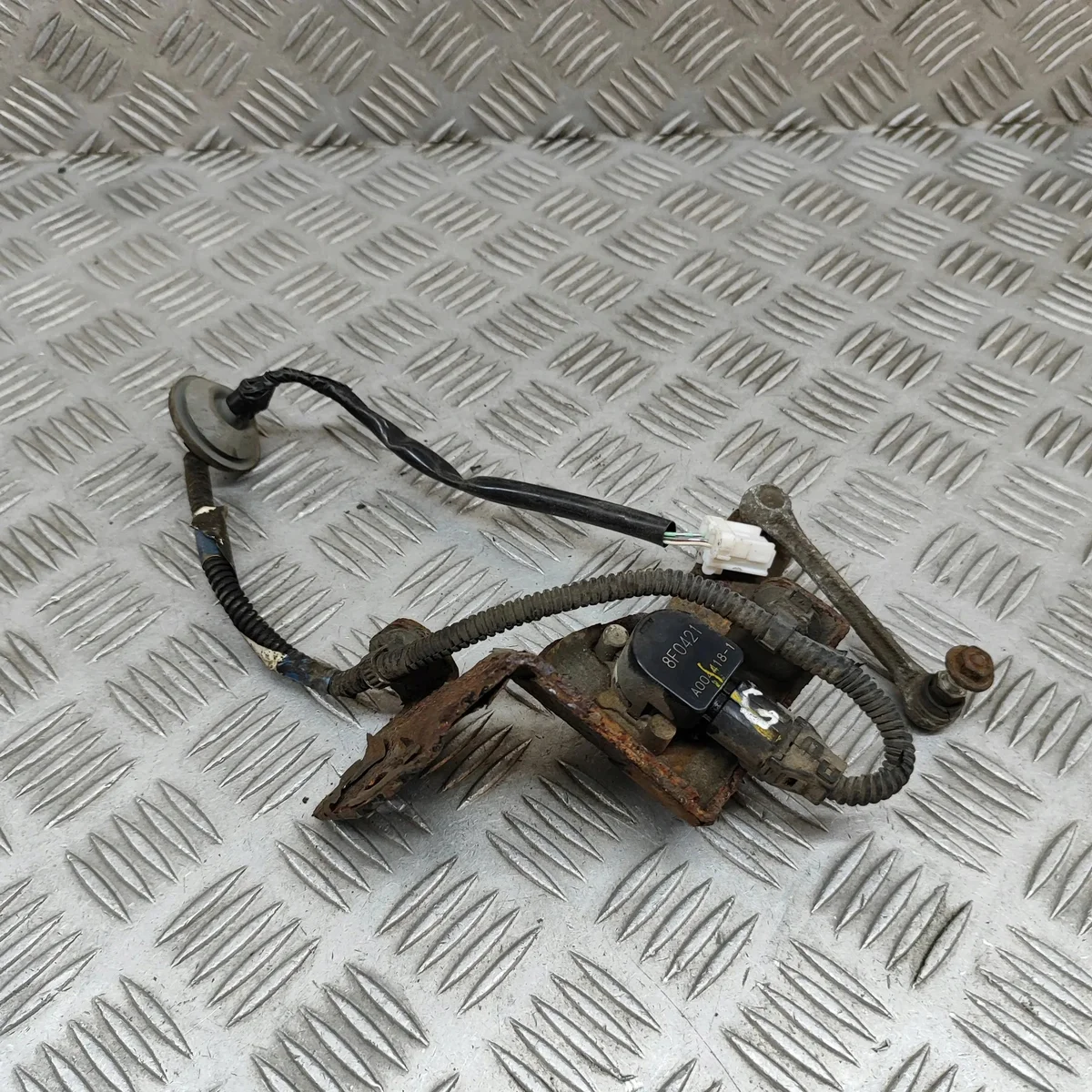 Sensor vorne links Mitsubishi Lancer VIII 8651A050 image 3