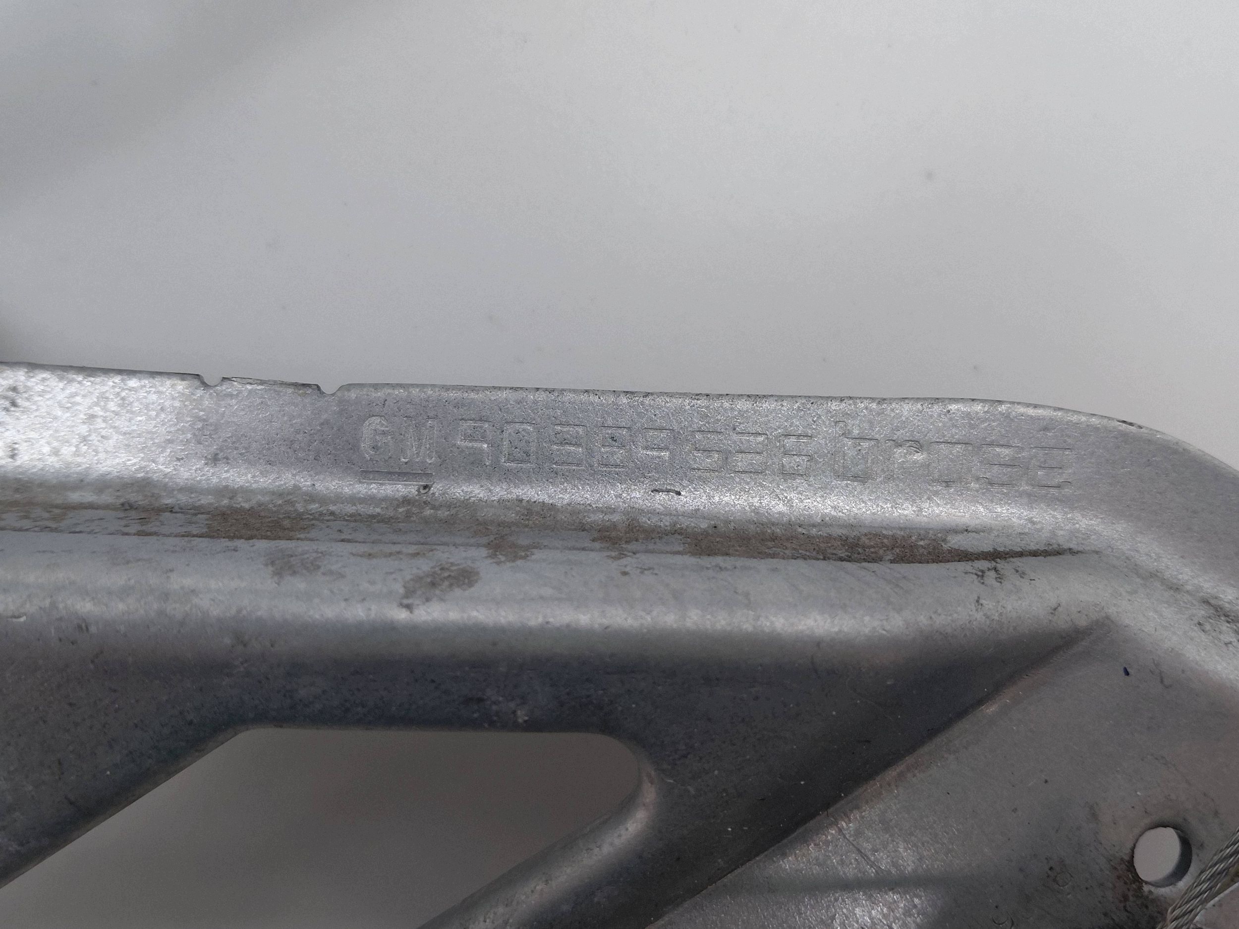 Lasi-ikkunan nostin Opel Corsa B oikea taka