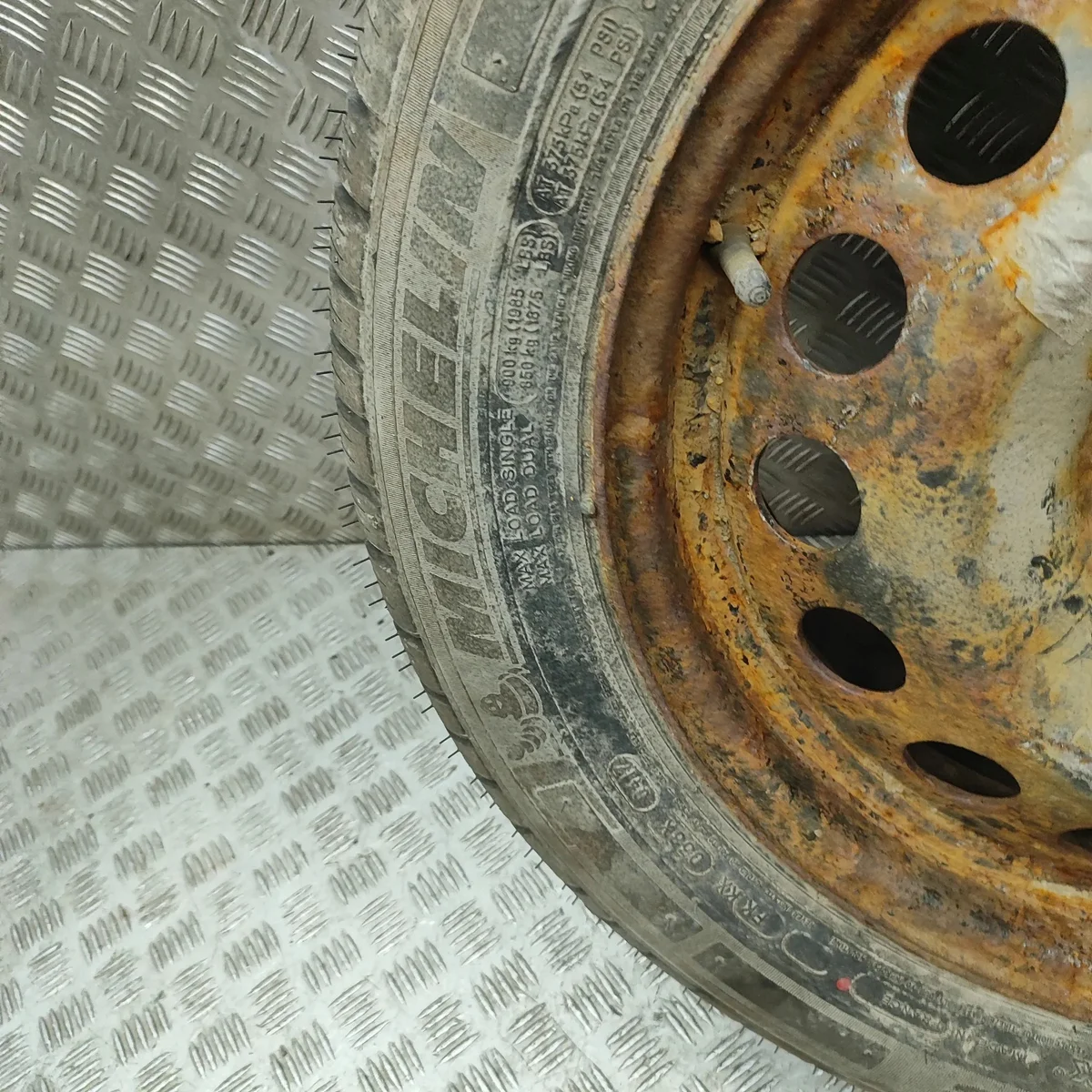 Roue de secours Toyota Proace Furgon image 5